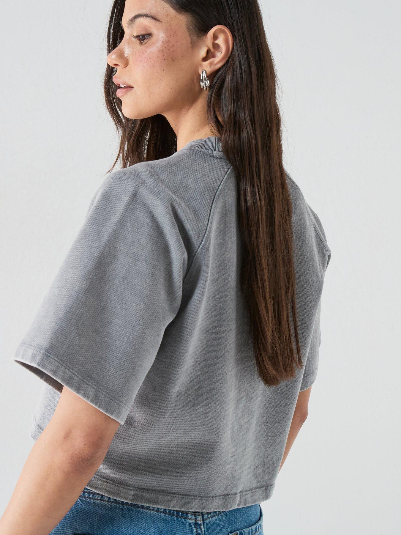 Image 2 of 4 of HUGO Dorlino Top - Grey