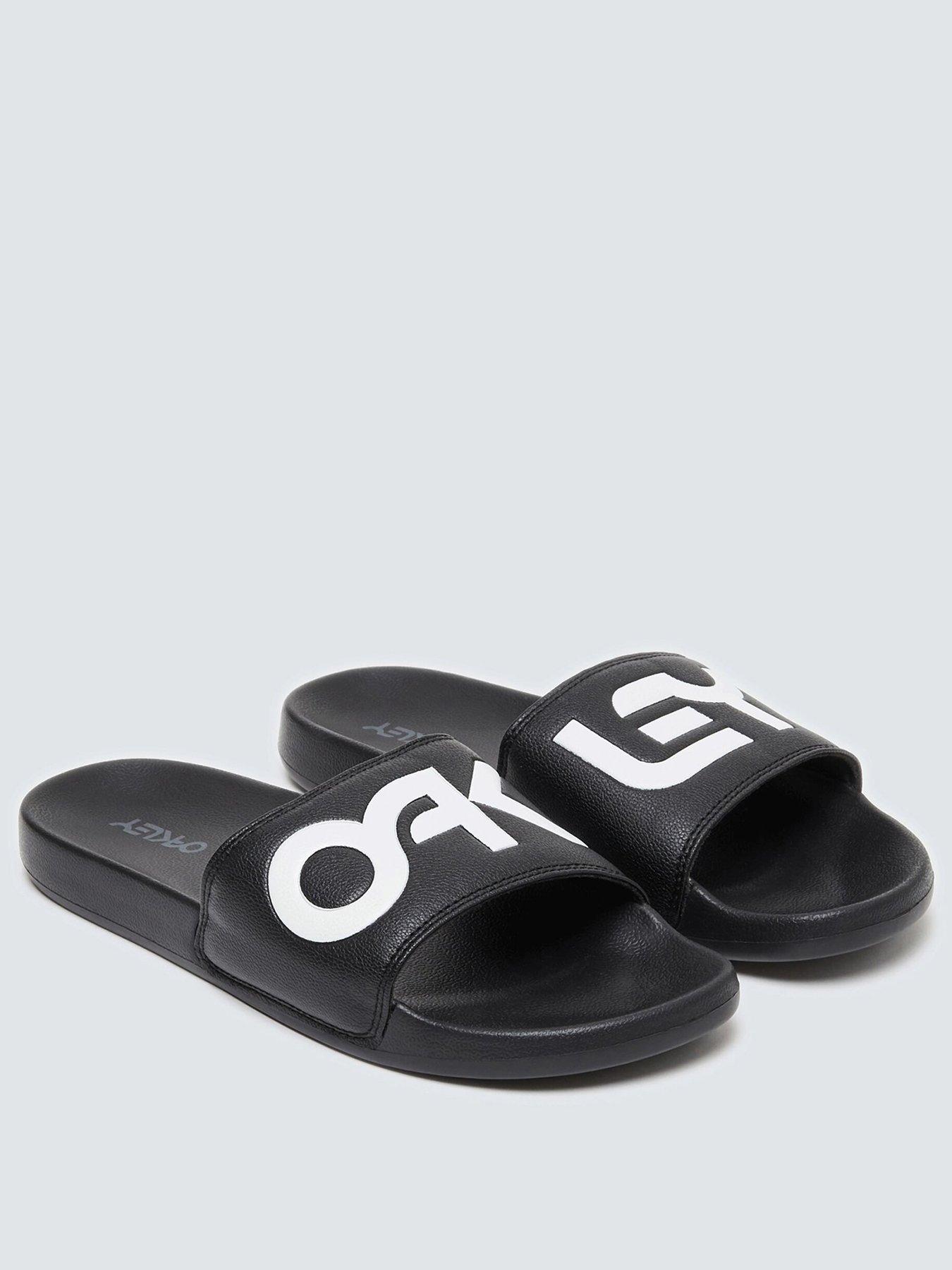  image of oakley-mens-b1b-20-sliders-black