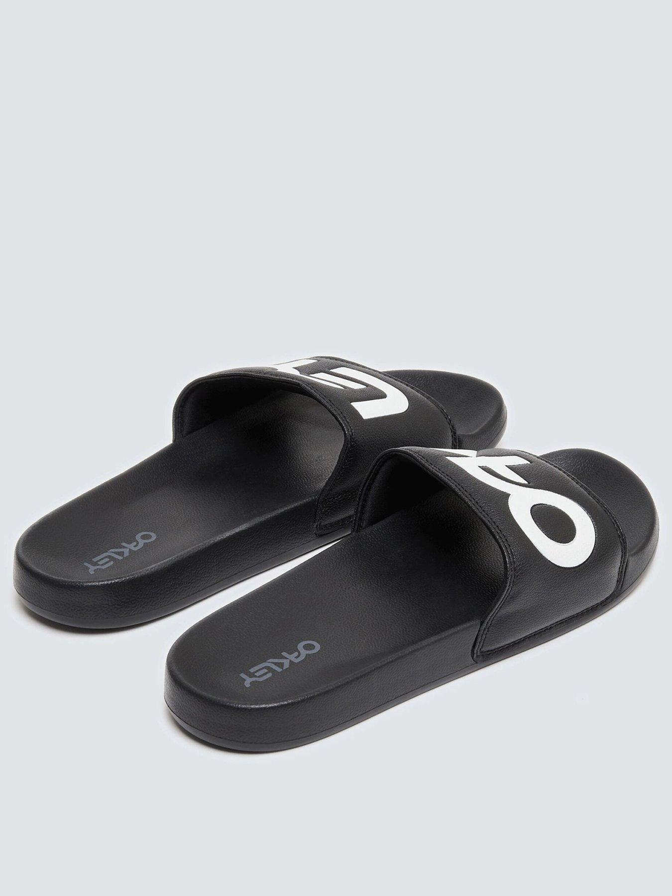  image of oakley-mens-b1b-20-sliders-black