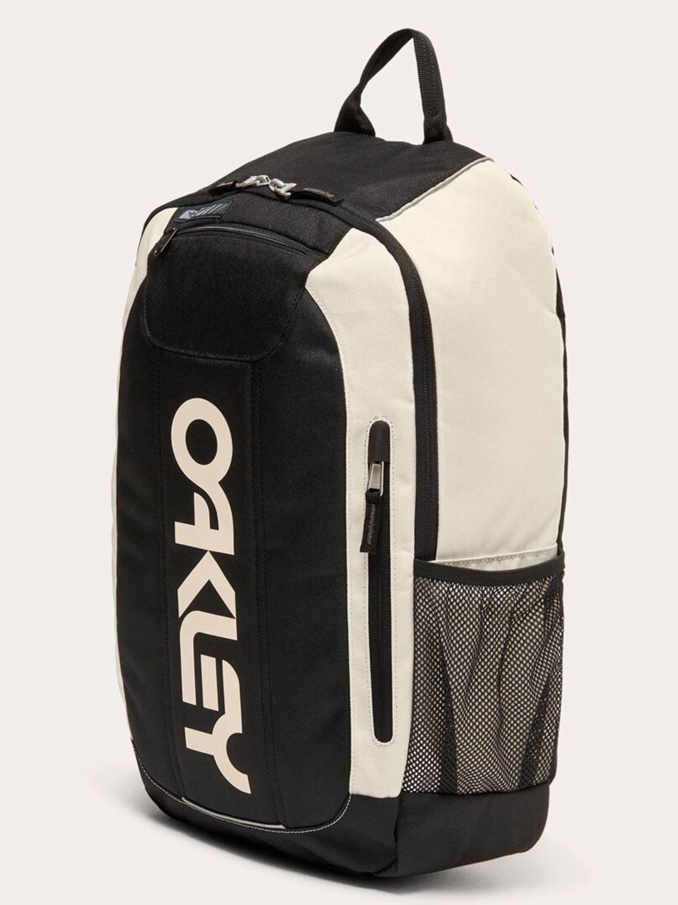 Image 3 of 6 of Oakley Mens Enduro 20L 3.0 Backpack - Black/White