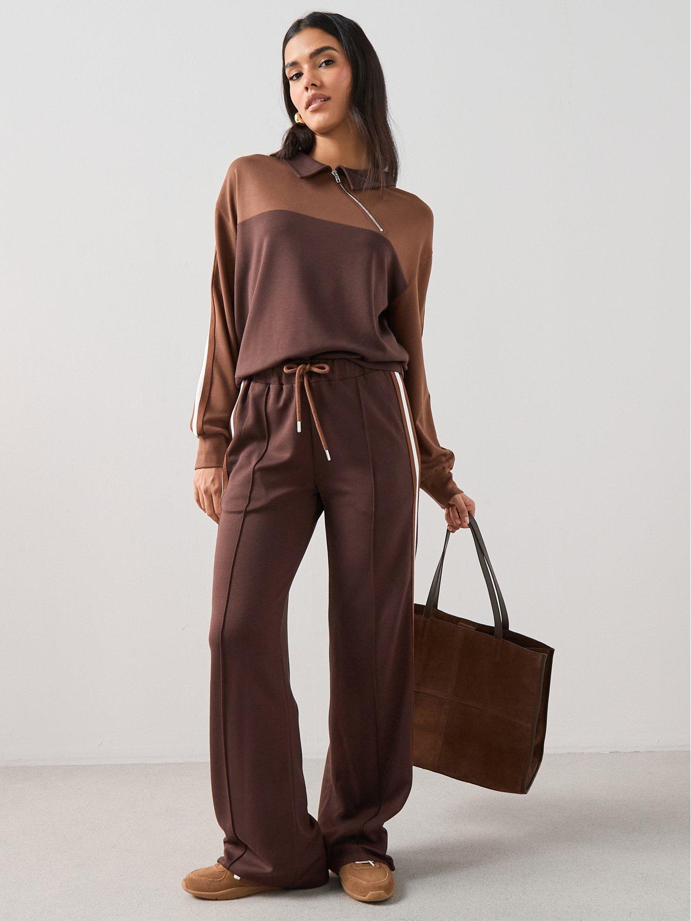 Image 5 of 6 of The Very Collection Soft Touch Side Stripe Wide Leg Jogger
