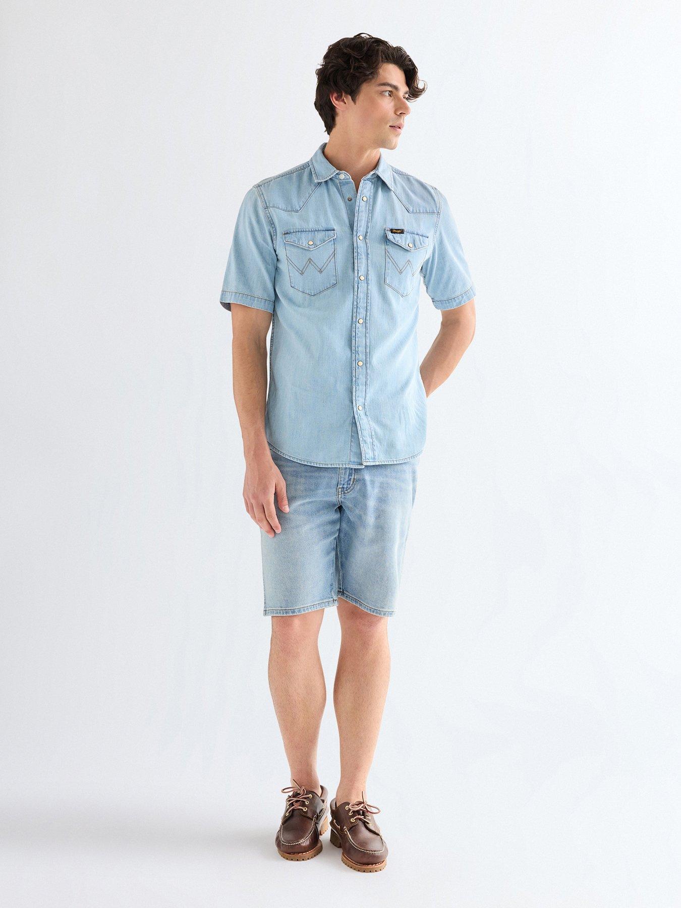Image 3 of 6 of Wrangler Texas Denim Shorts - Light Blue