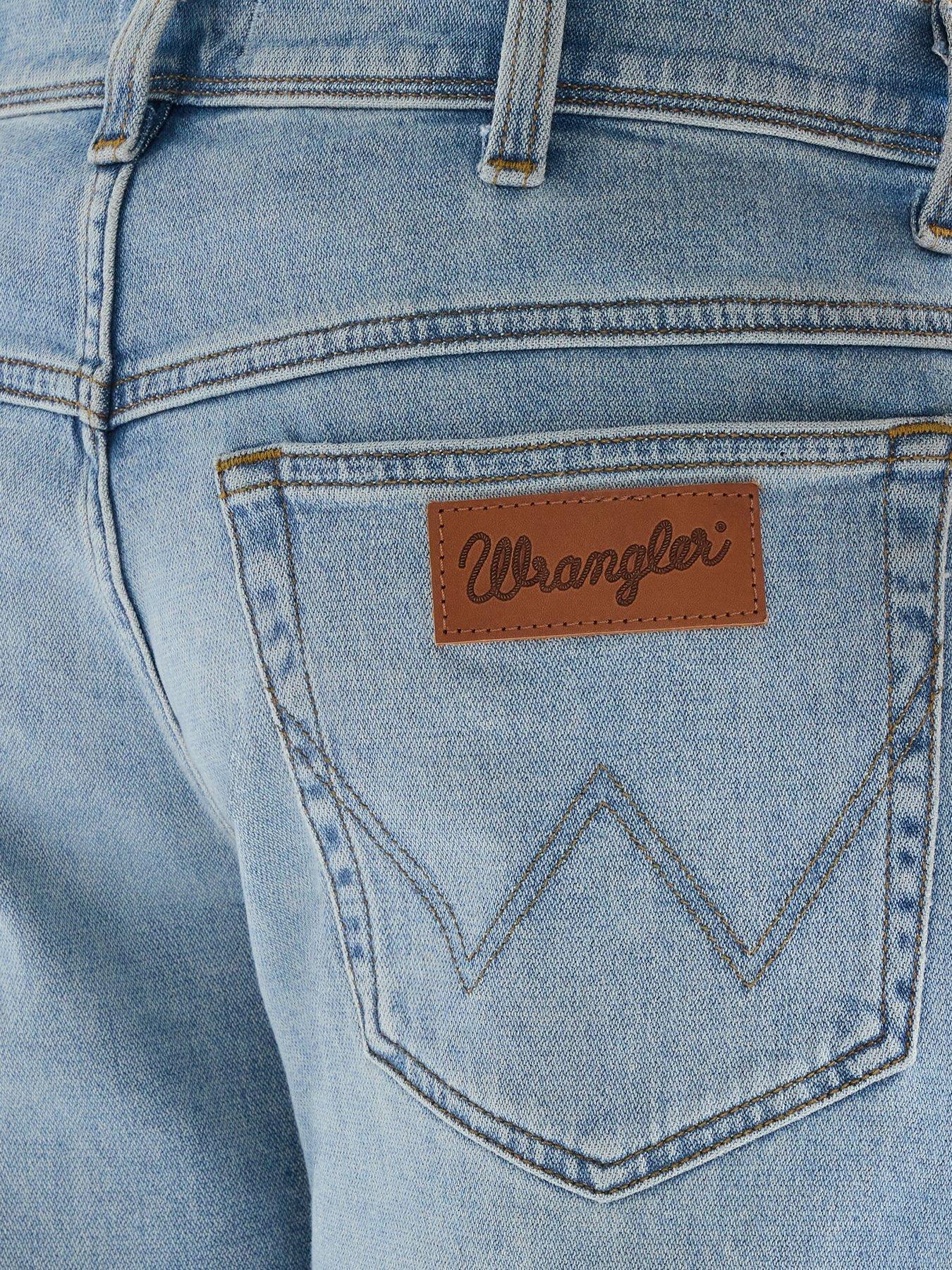 Image 4 of 6 of Wrangler Texas Denim Shorts - Light Blue