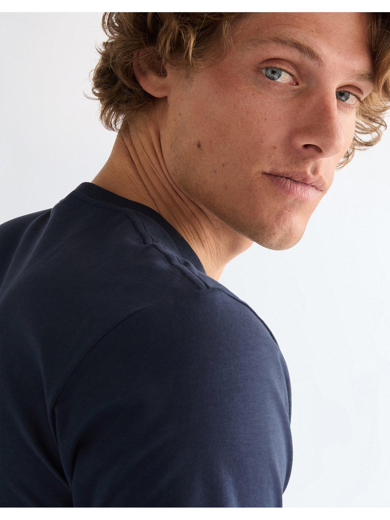 Image 5 of 6 of Wrangler Embroidered T-Shirt - Navy