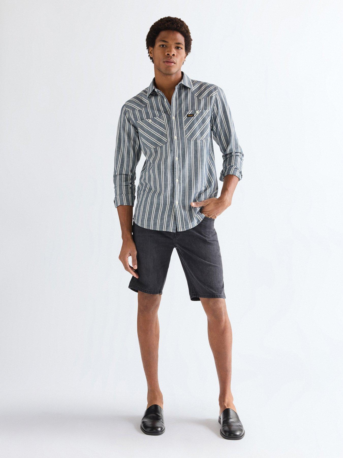 Image 3 of 5 of Wrangler Texas Denim Shorts - Black