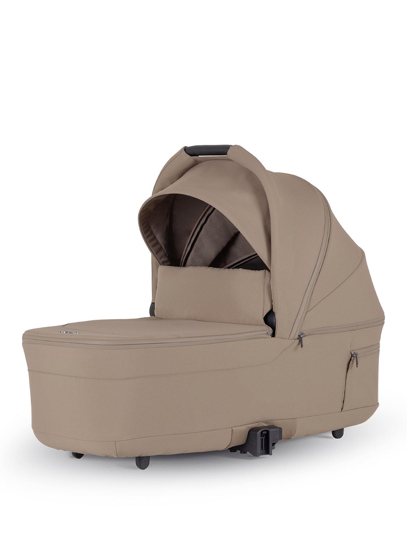 silver-cross-nia-carrycot-champagne