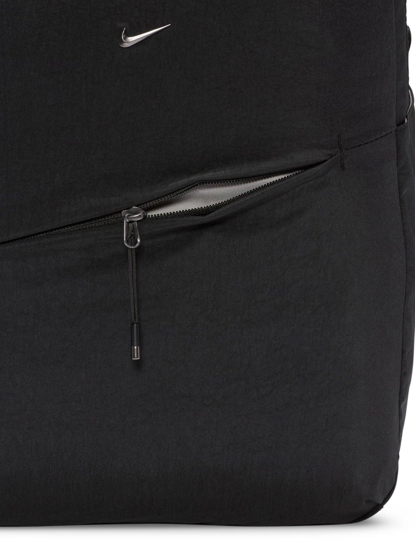  image of nike-unisex-aura-backpack-24l-black