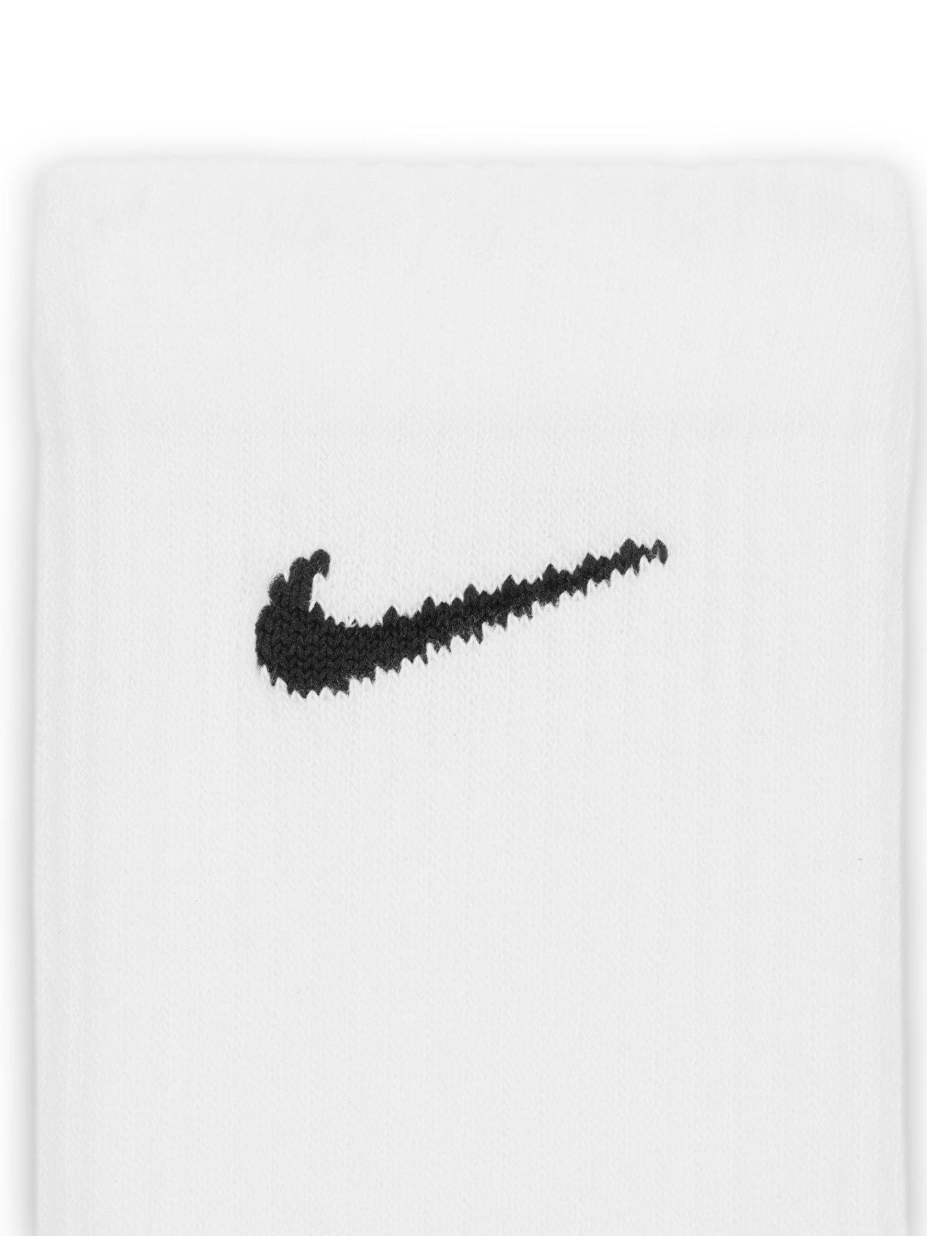  image of nike-unisex-everyday-elevated-crew-socks-3-pack-multi