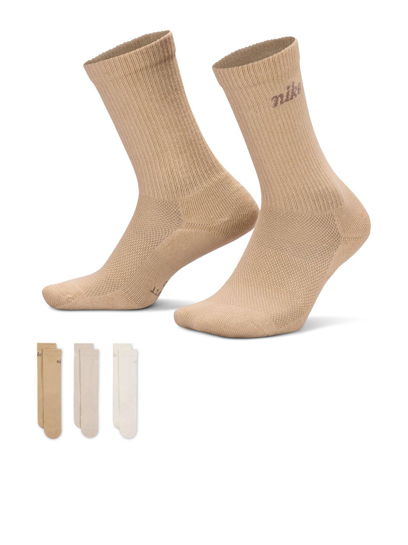  image of nike-unisex-everyday-elevated-graphic-crew-socks-3-pack-multi