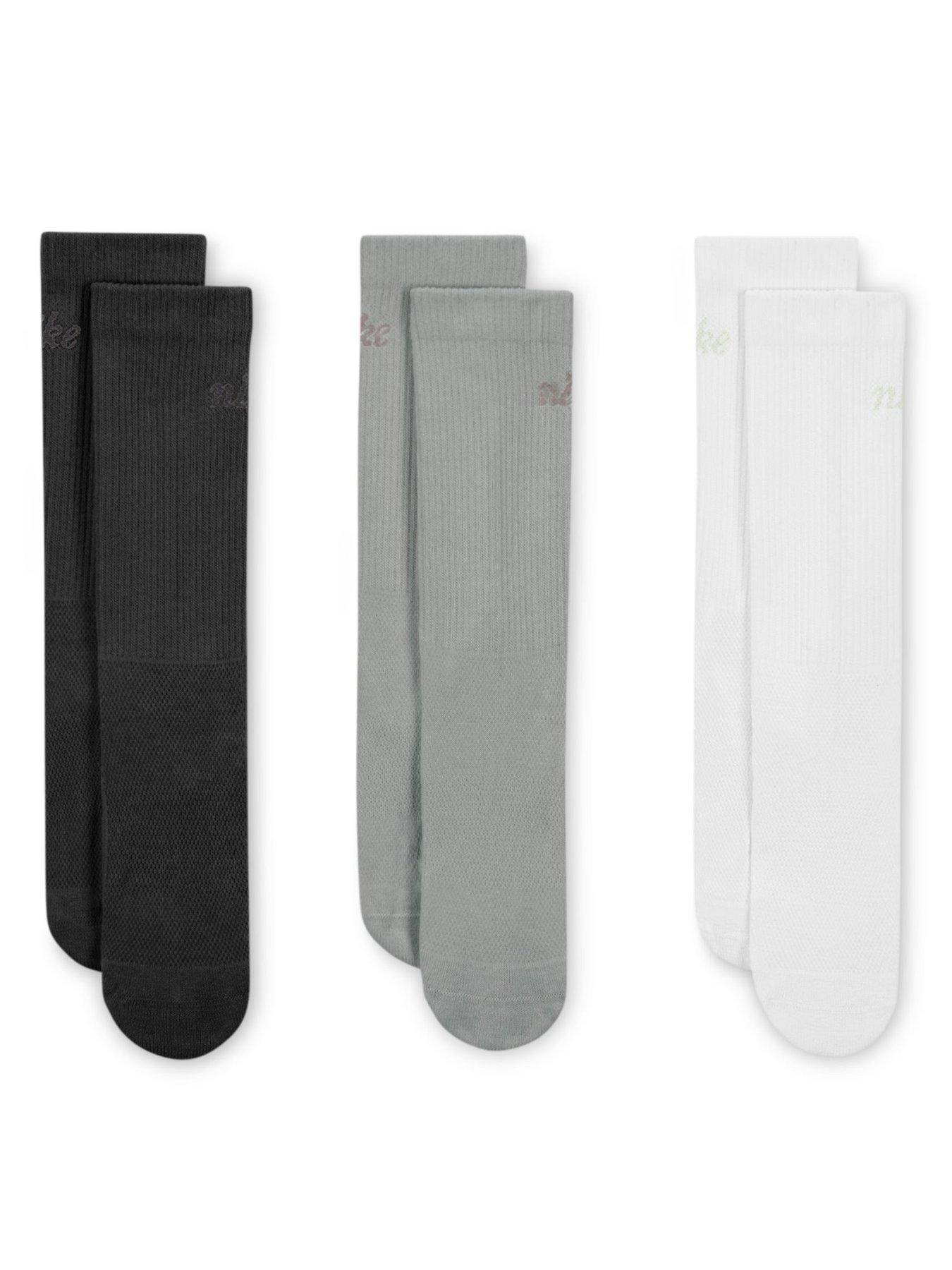  image of nike-unisex-everyday-elevated-graphic-crew-socks-3-pack-multi