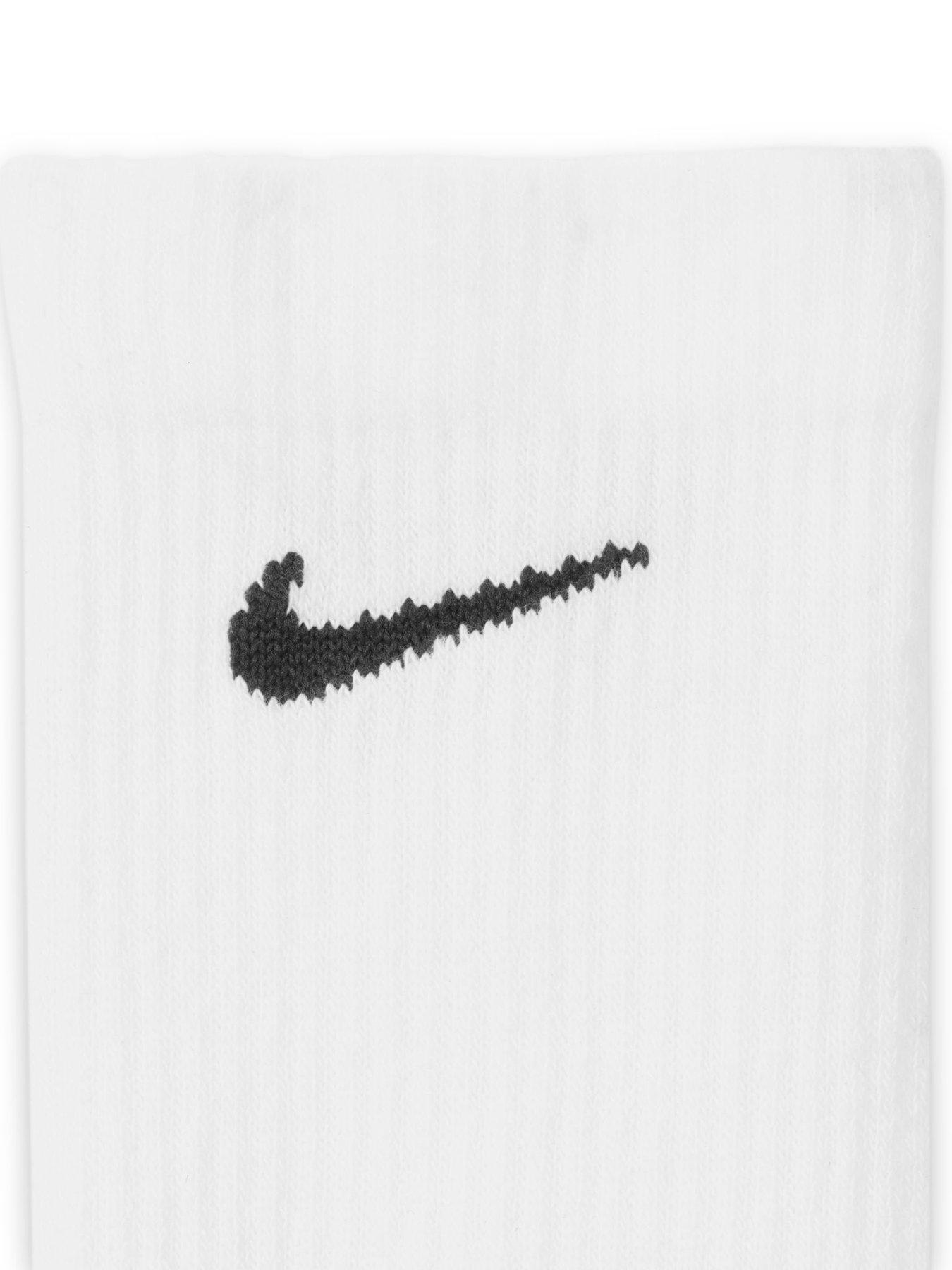  image of nike-unisex-everyday-elevated-crew-socks-6-pack-white
