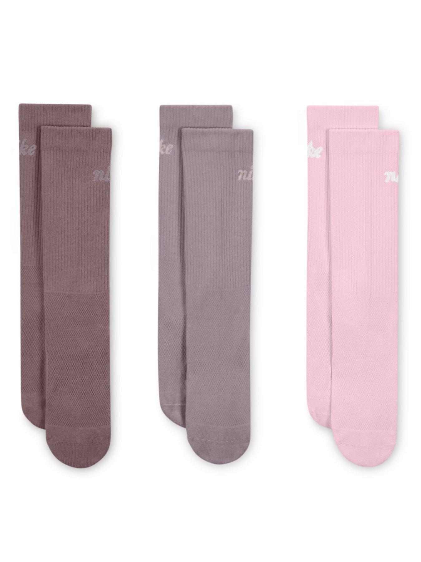  image of nike-unisex-everyday-elevated-graphic-crew-socks-3-pack-multi