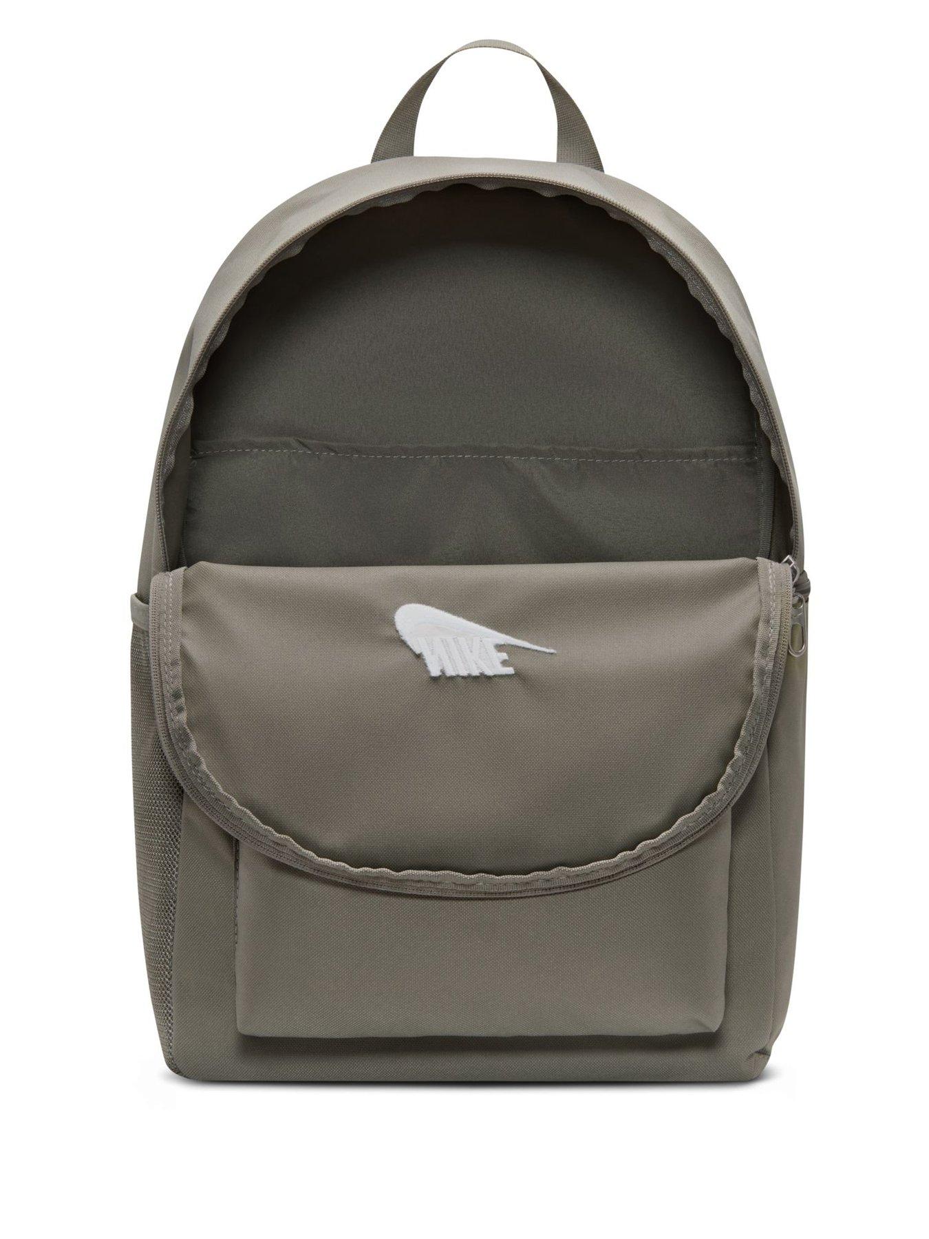 Image 4 of 6 of Nike Unisex Heritage Backpack 2.0 - Green