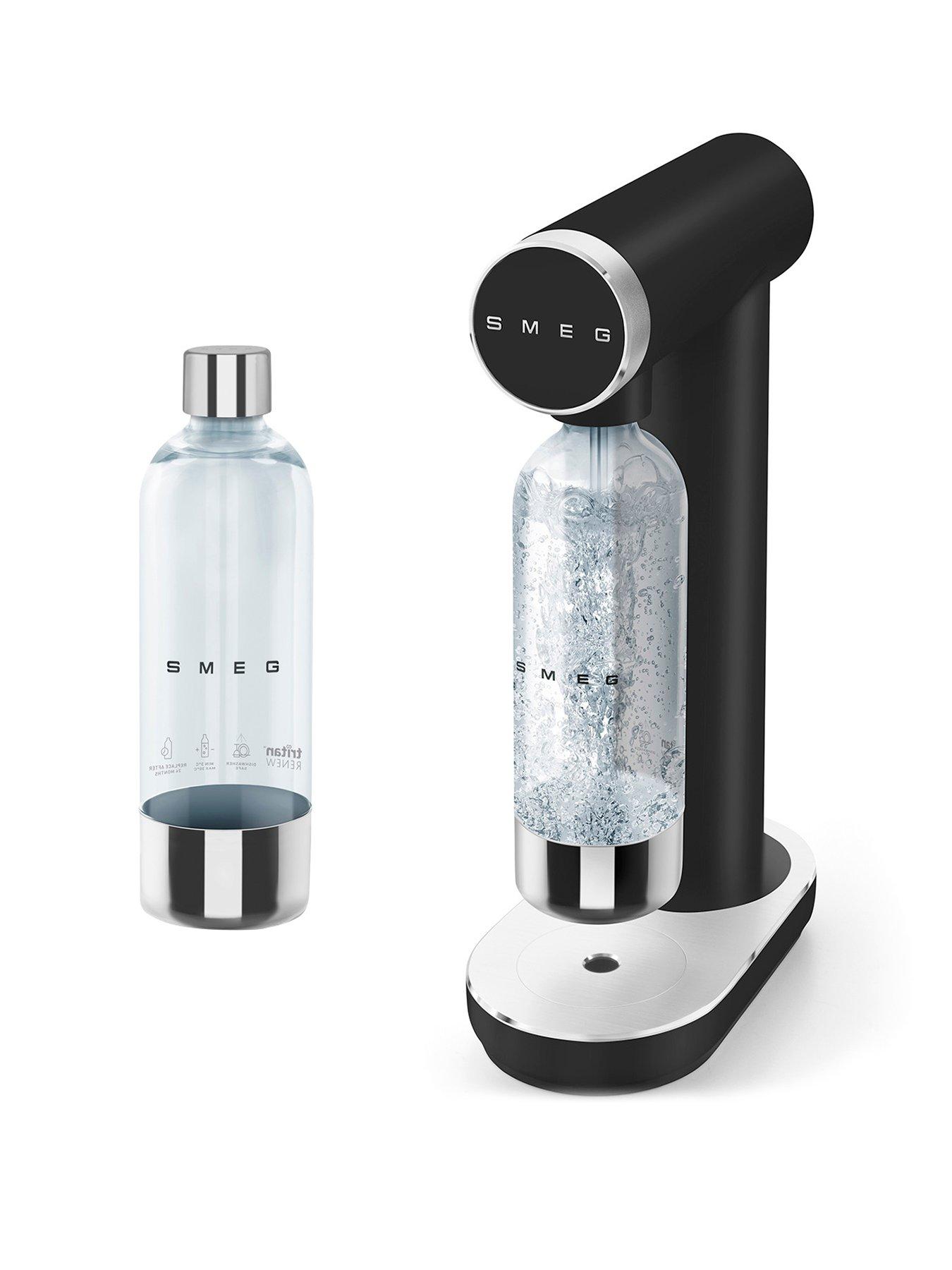 Smeg Soda Maker Black with Additional Bottle