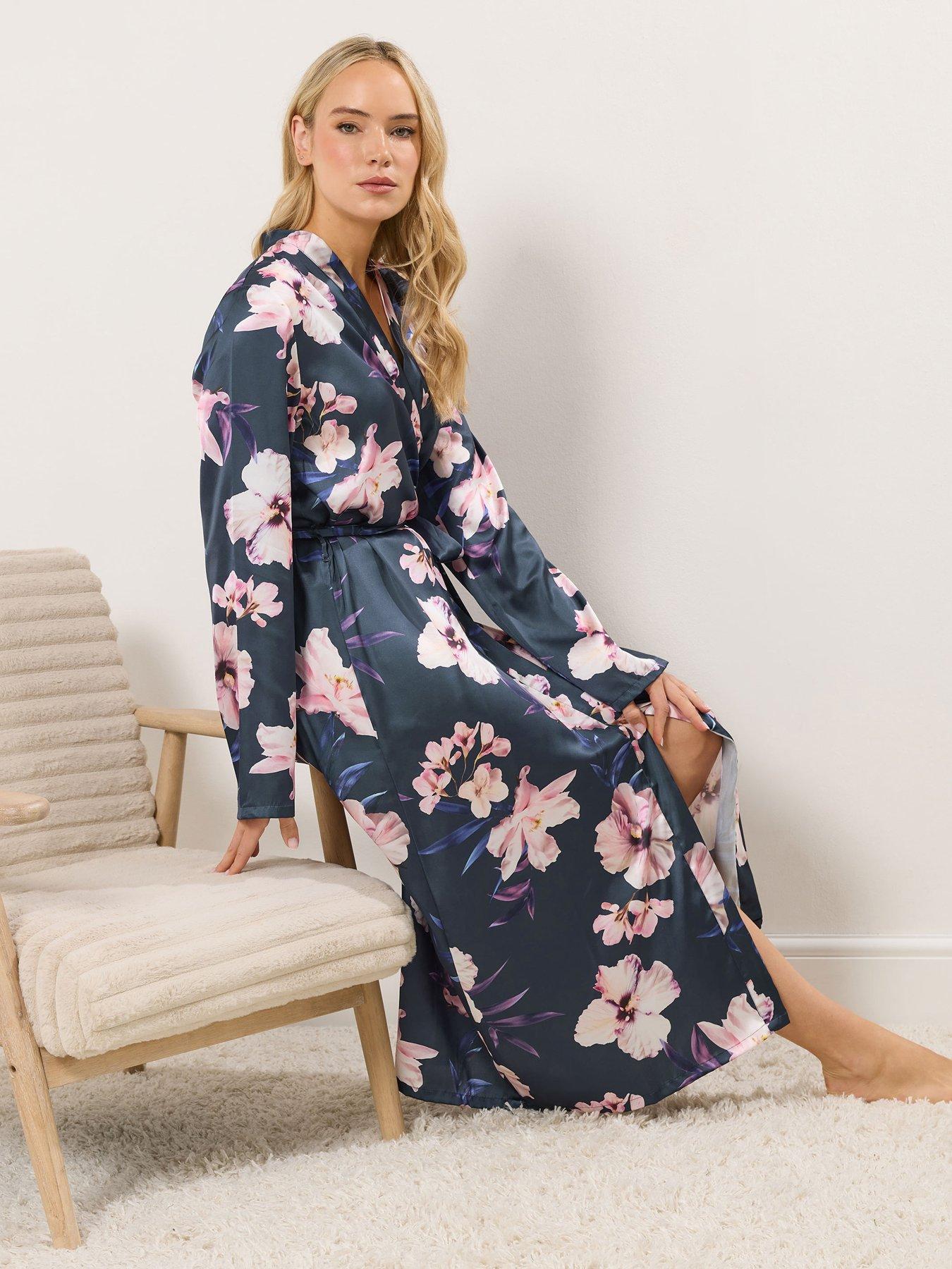 Image 3 of 4 of Long Tall Sally Oversize Floral Maxi Satin Robe - Grey