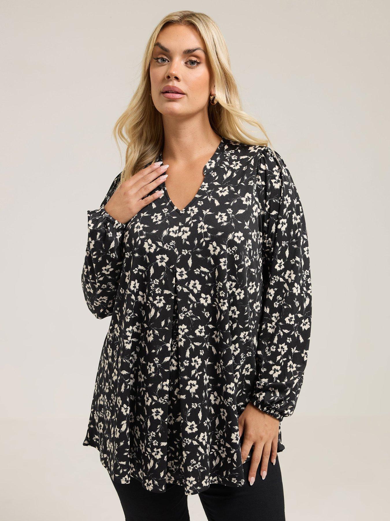 Yours Curve Notch Neck Pleat Front Top - Black