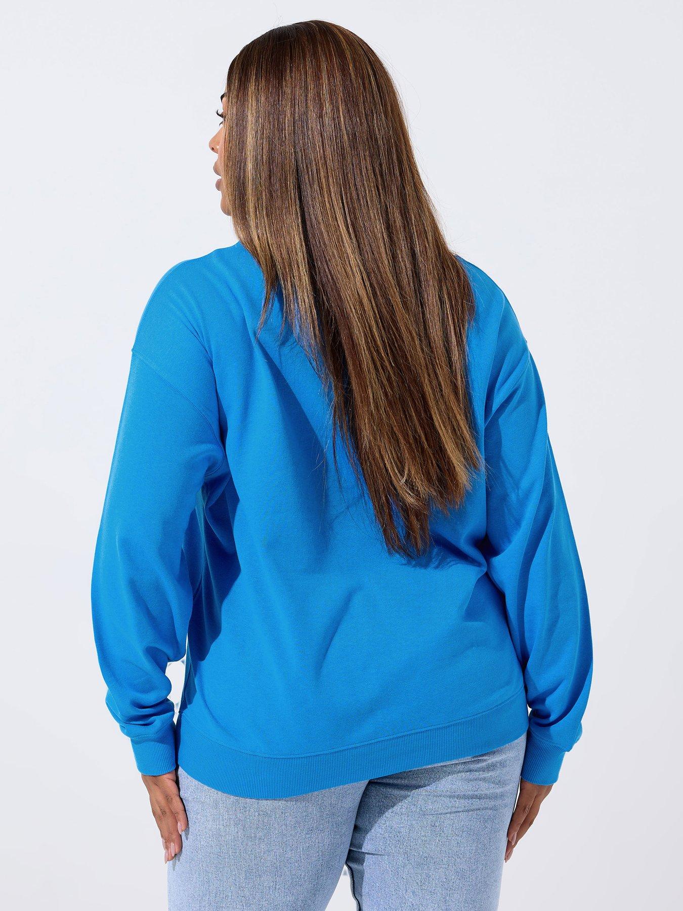 Image 2 of 4 of Yours Curve Apr&egrave;s Ski Sweatshirt - Blue