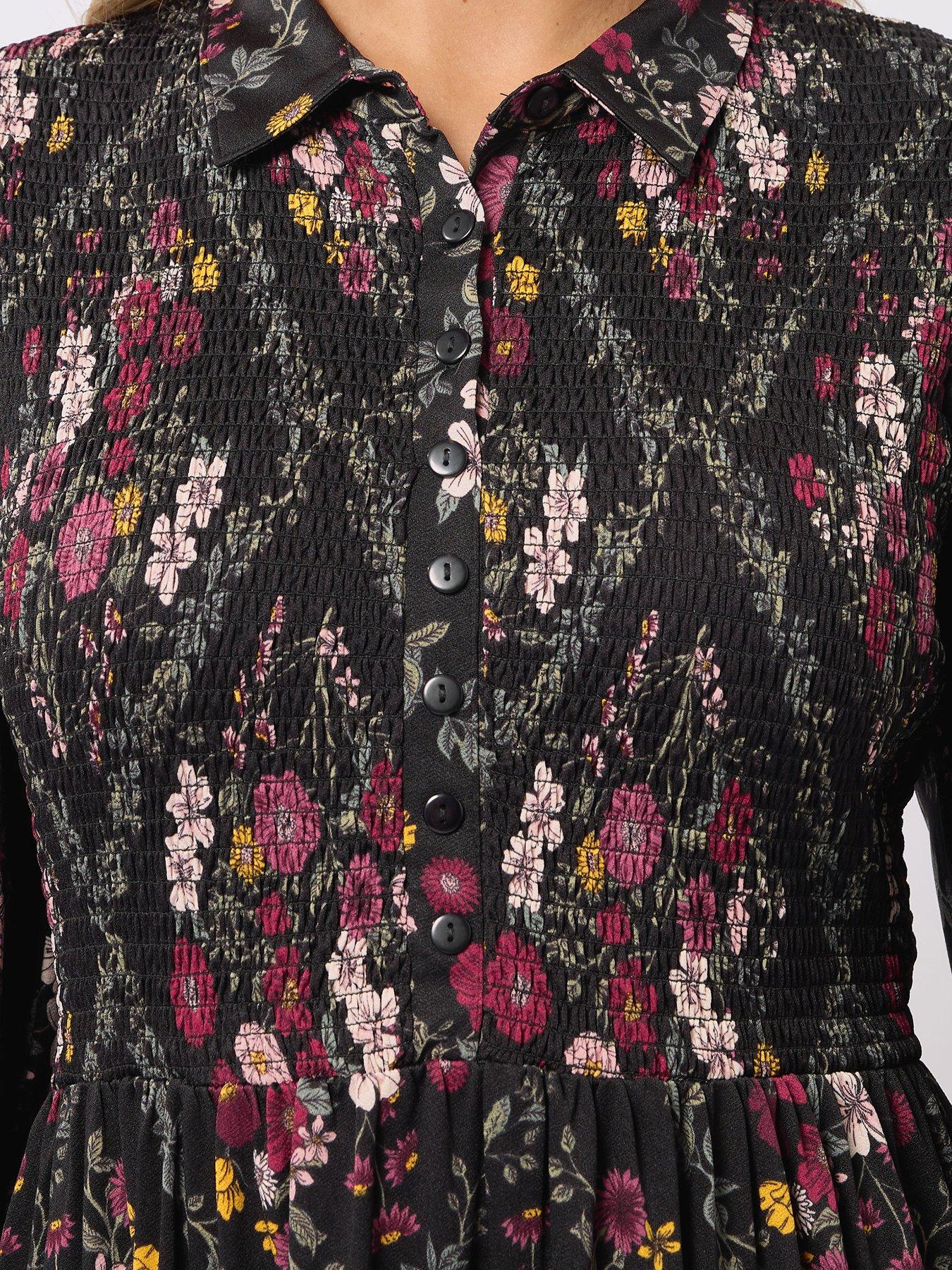 Image 4 of 4 of Yours Curve Shirred Shirt Dress - Black