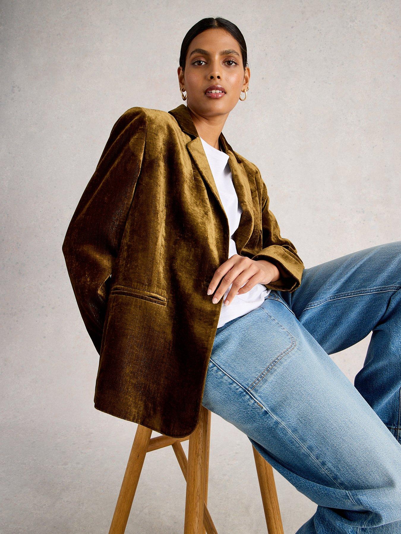  image of white-stuff-evelyn-velvet-blazer-green