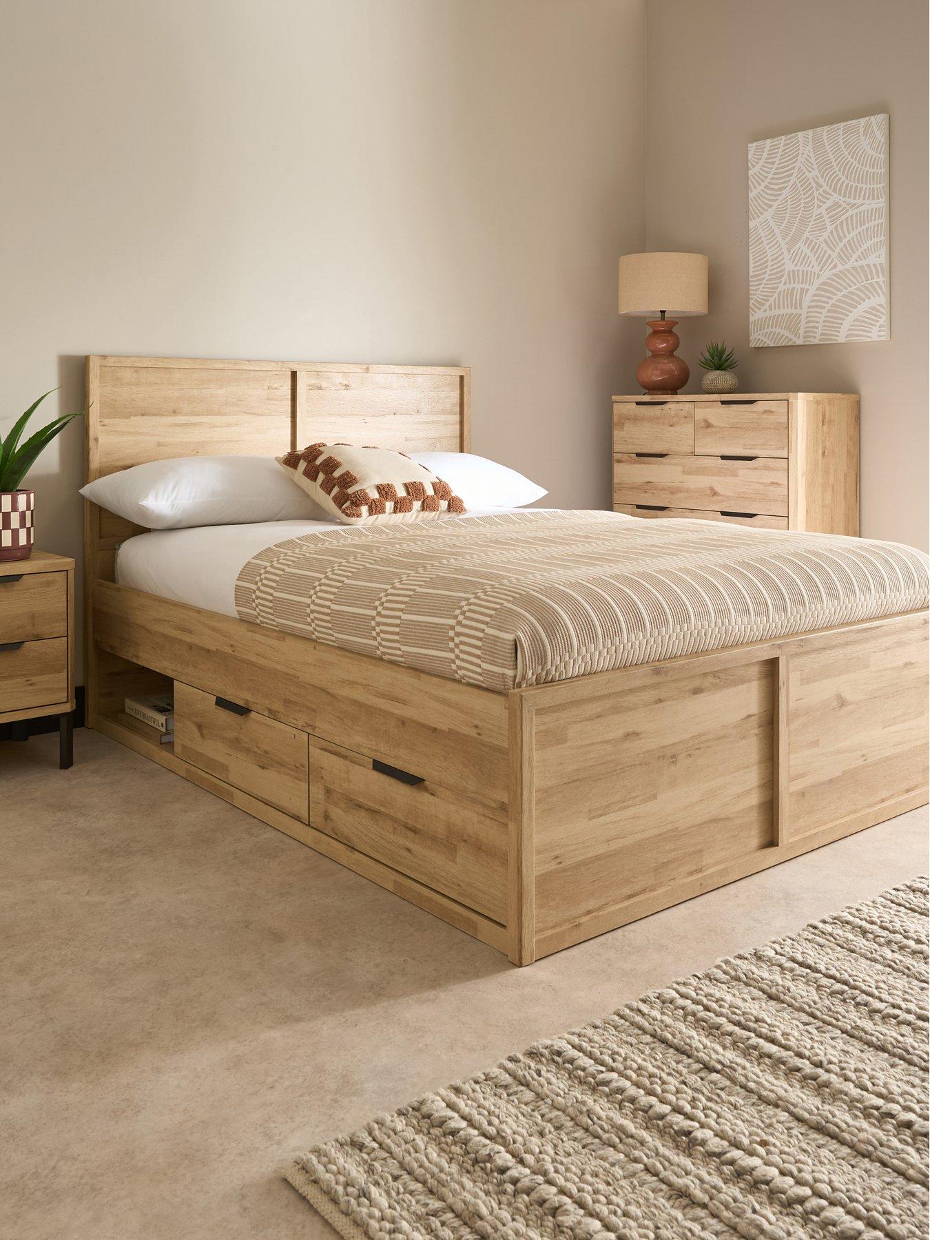 The Very Collection Harlem Storage King Bed - FSC® Certified