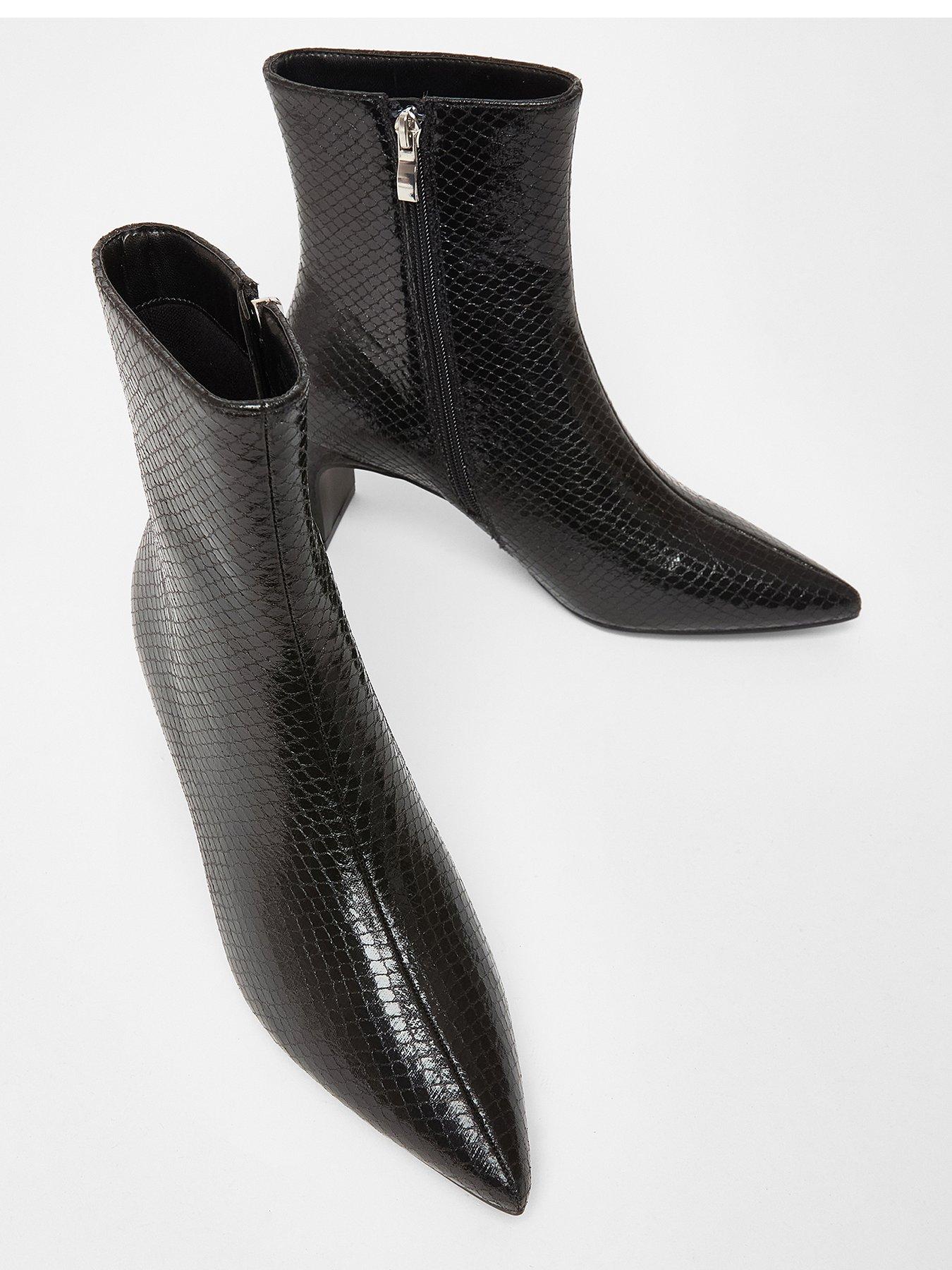 Image 4 of 5 of Quiz Black Snake Print Ankle Boots
