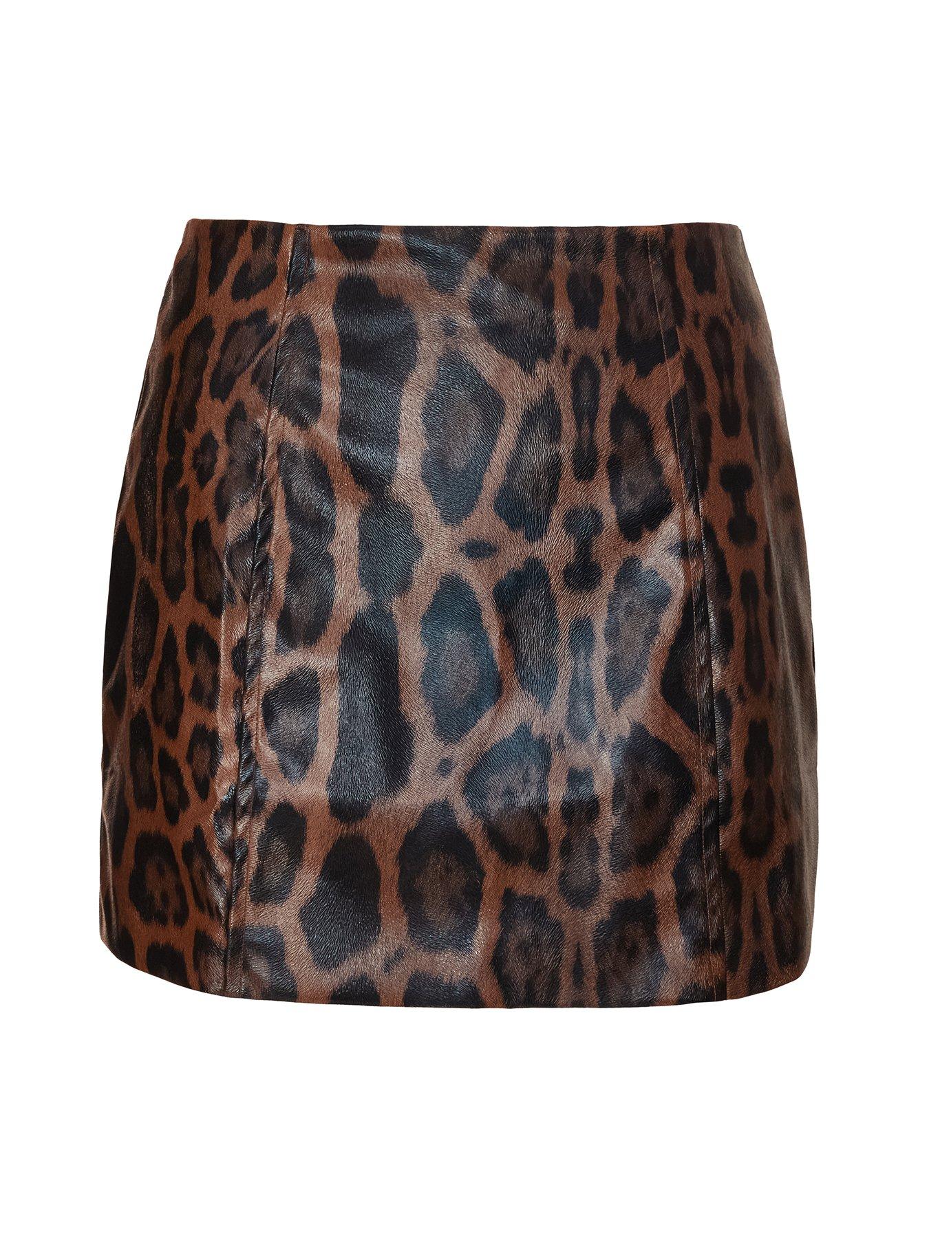 Image 4 of 6 of Quiz Brown Leopard Print Mini Skirt