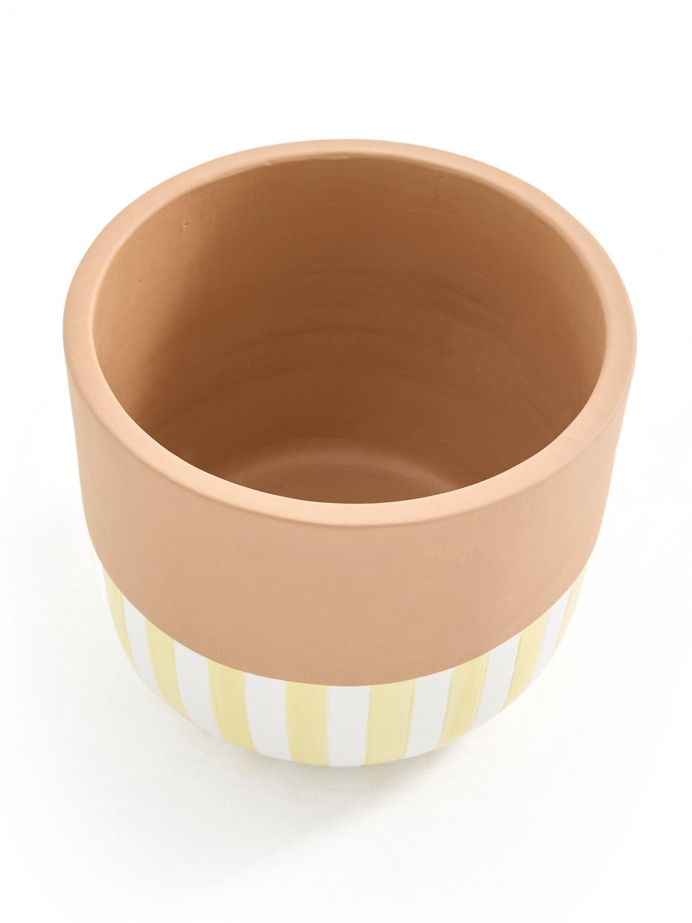  image of the-very-collection-stripe-planter-28cm--yellow