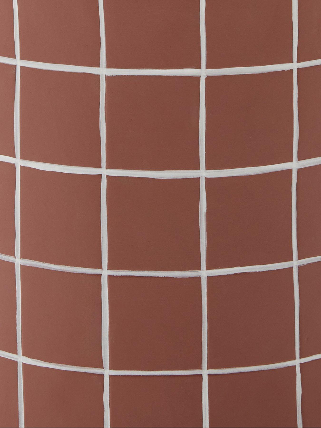  image of the-very-collection-tiled-grid-planter-27cm--rust