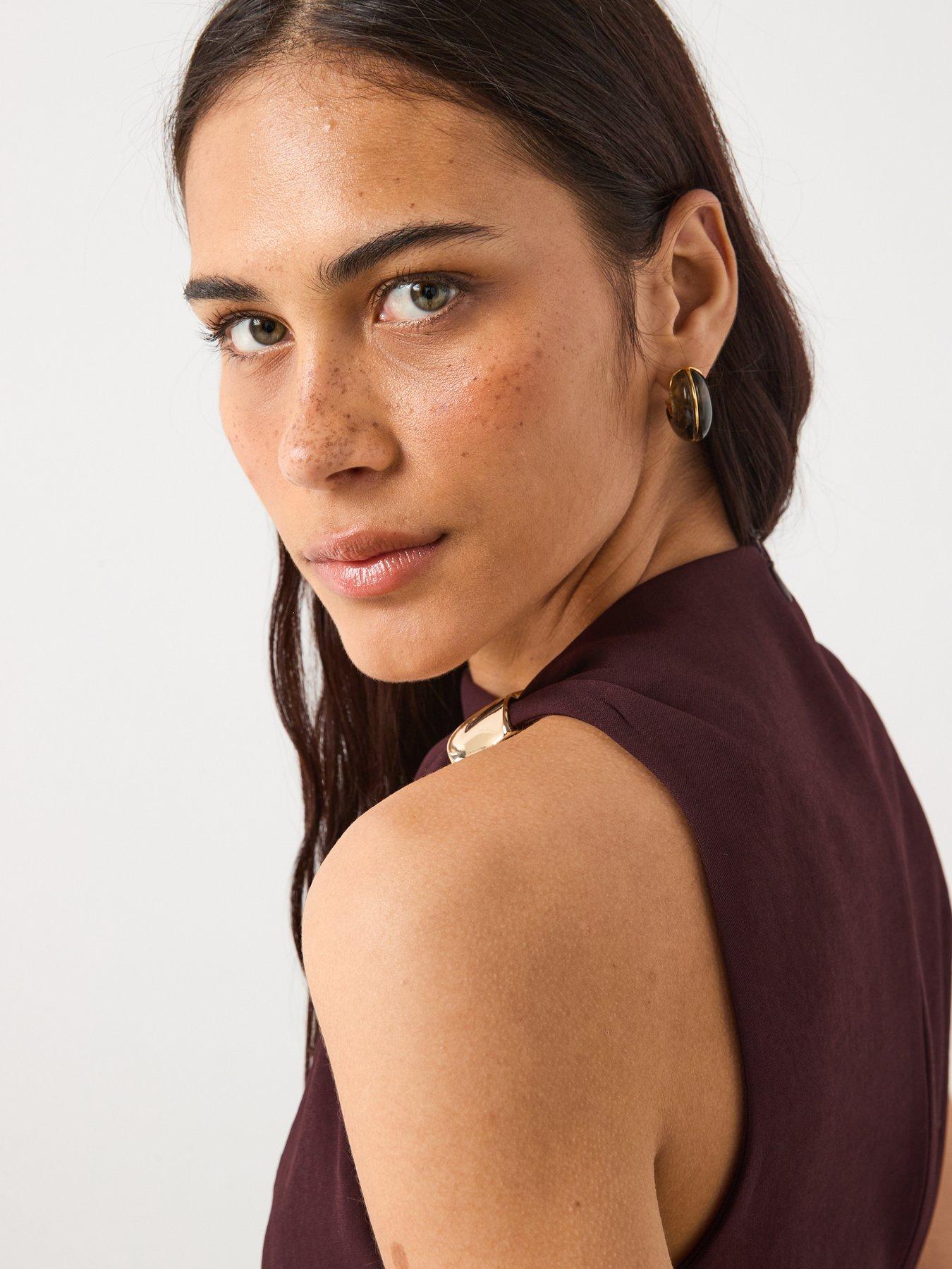  image of mango-sleeveless-top-metal-shoulder-detail-burgundy