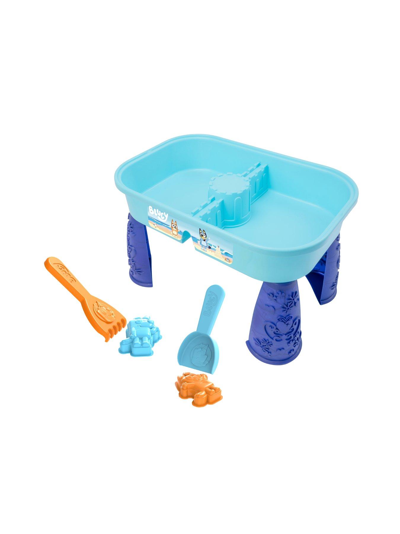 Image 2 of 4 of Bluey Sand and Water Table