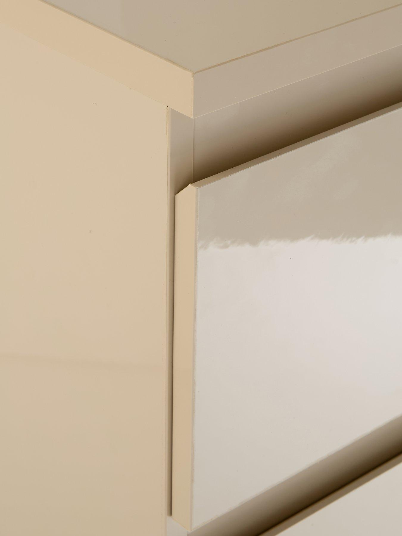 Image 6 of 7 of The Very Collection Layton Gloss 5 Drawer Narrow Chest - Oatmeal