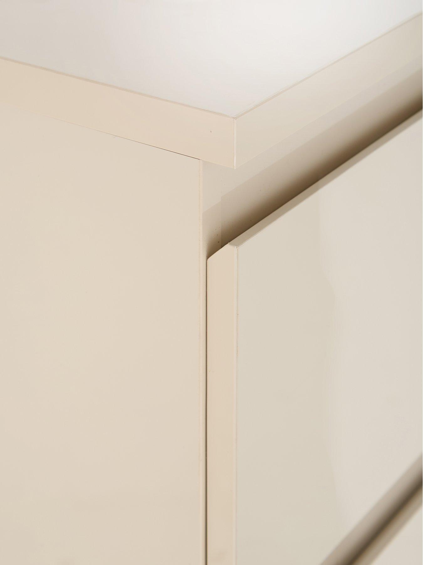 Image 6 of 7 of The Very Collection Layton Gloss 5 Drawer Chest - Oatmeal - FSC&reg; Certified
