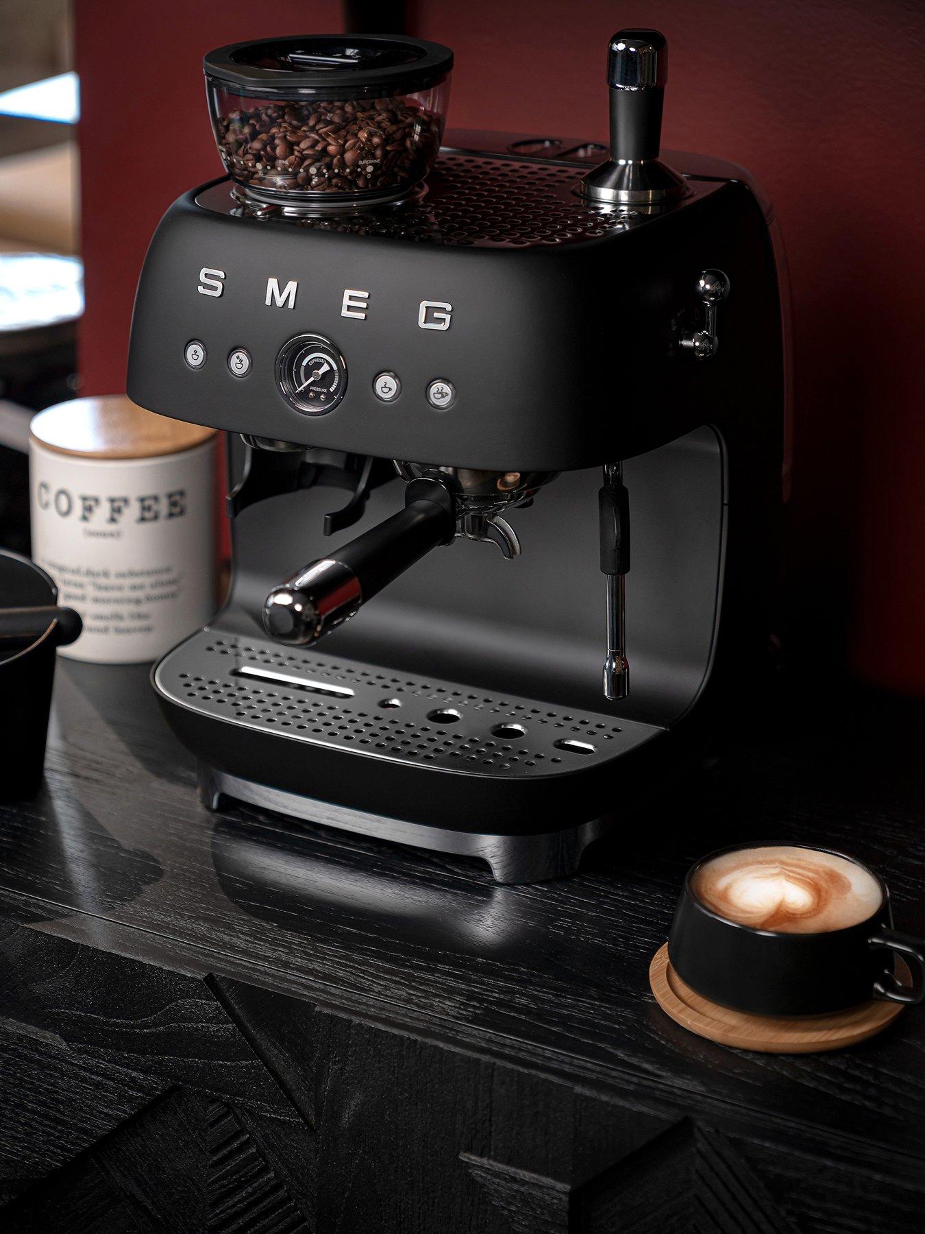  image of smeg-egf03-espresso-coffee-machine-with-grinder-matte-black