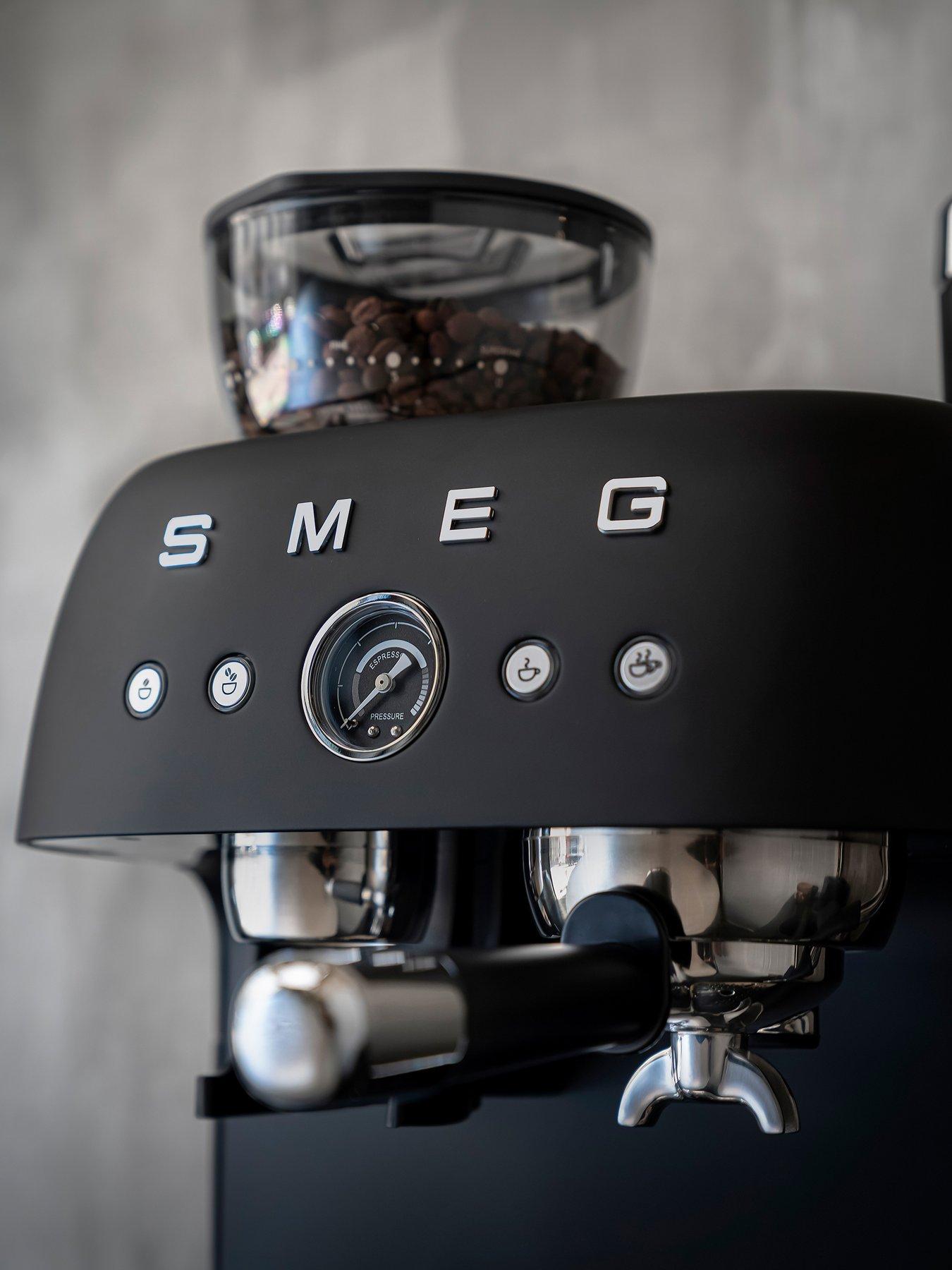  image of smeg-egf03-espresso-coffee-machine-with-grinder-matte-black