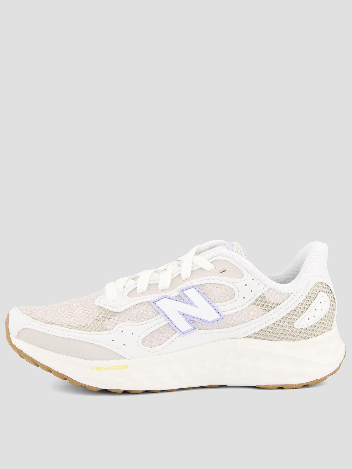 New Balance Womens Running Arishi V4 Trainers - Beige