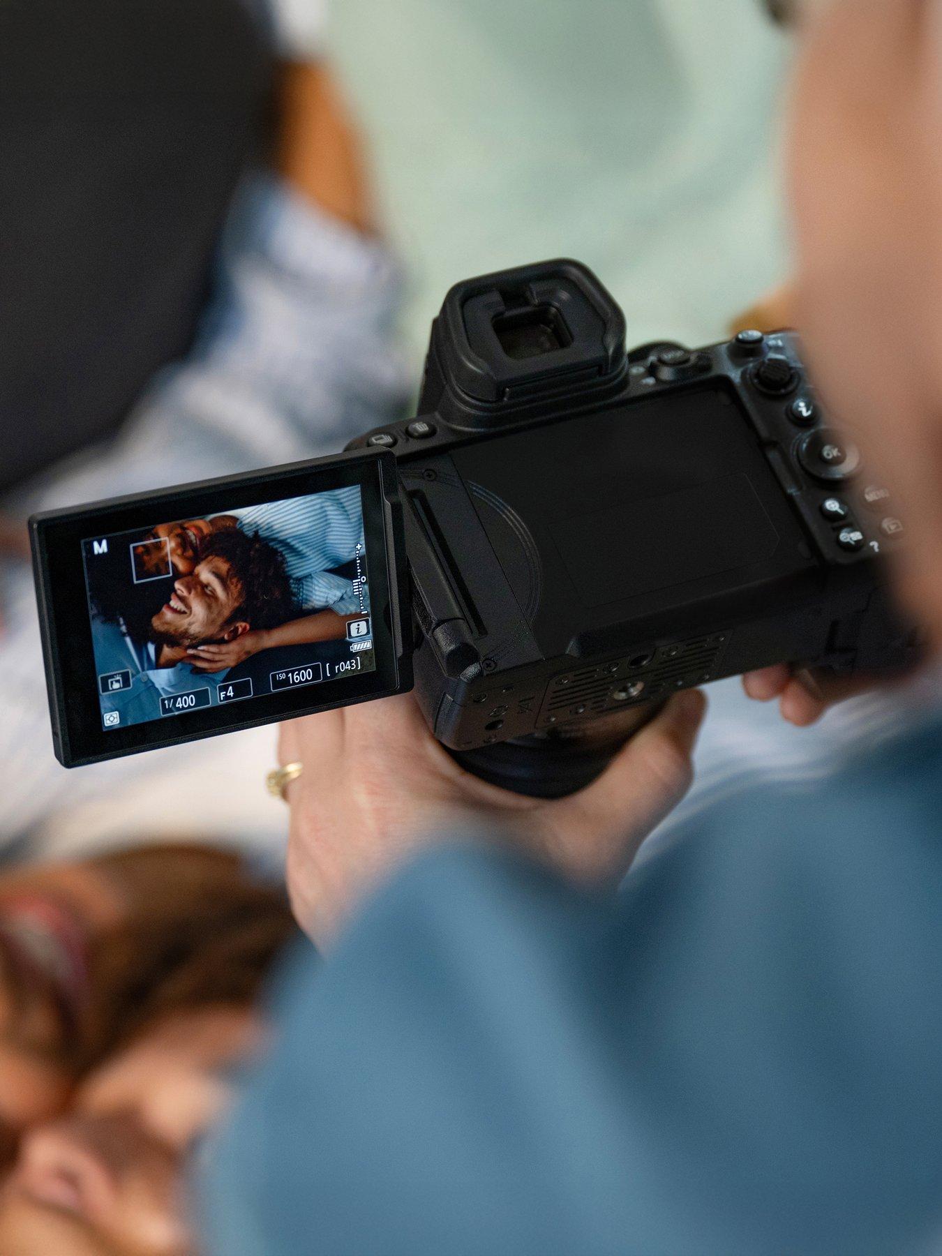  image of nikon-z5ii-24-200mm-kit