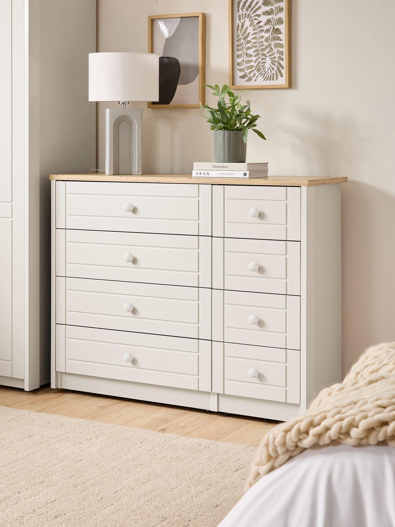One Call Alderley 4+4 Drawer Ready Assembled Chest
