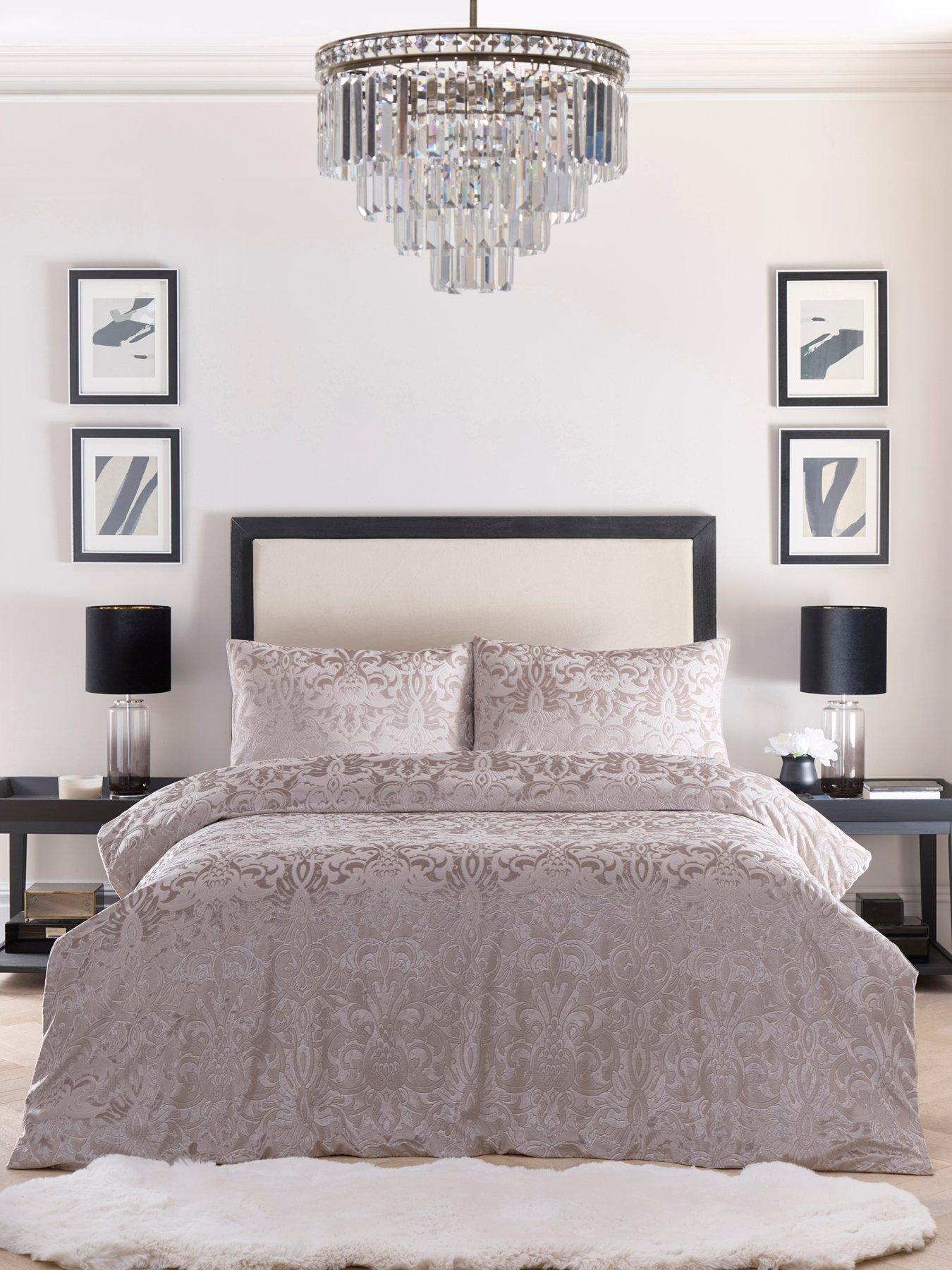 Image 1 of 4 of Laurence Llewelyn-Bowen Firenza Duvet Cover Set in Linen