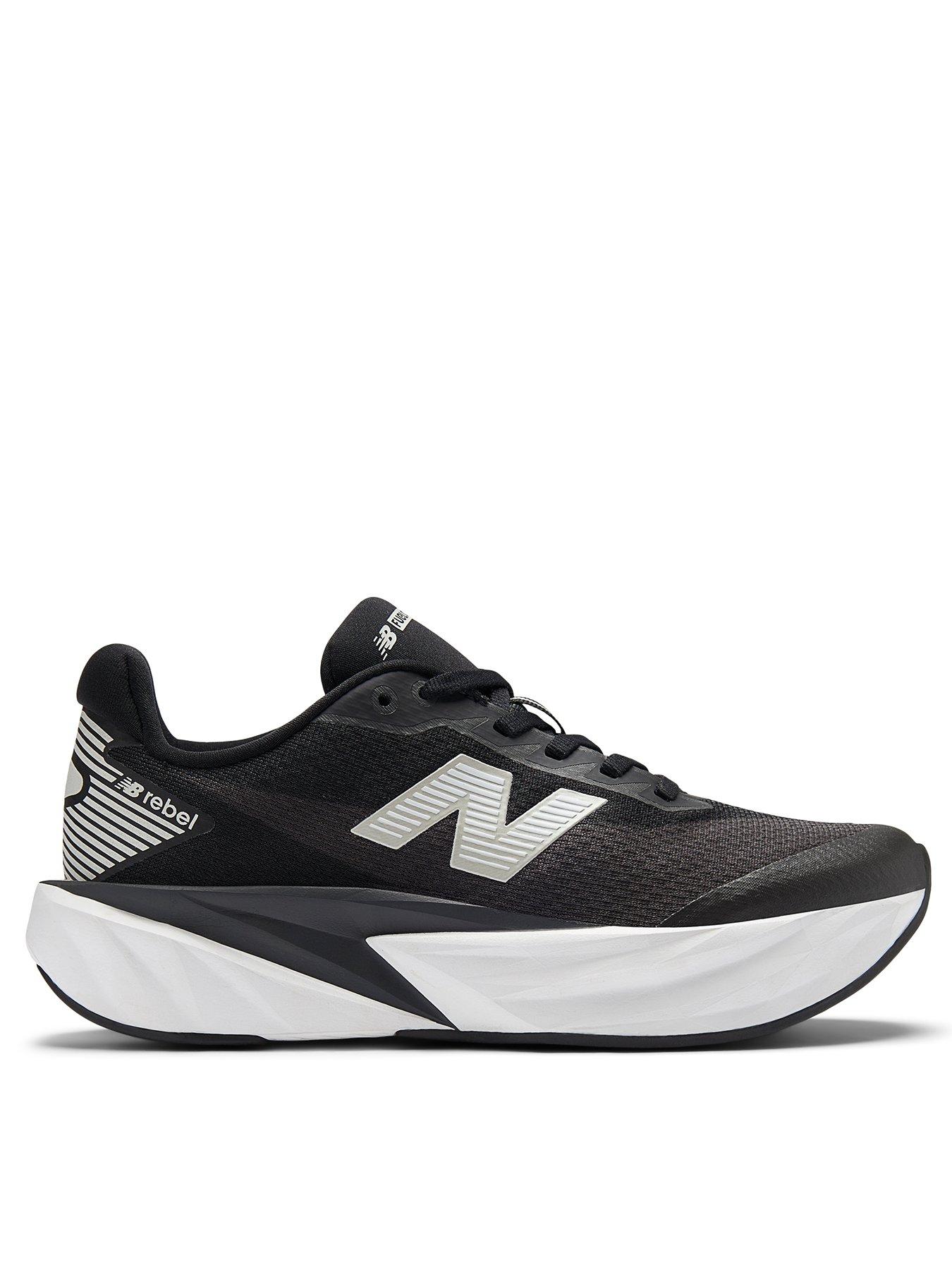 New Balance Junior Unisex Running Fuelcell Rebel V5 Trainers - Black/White