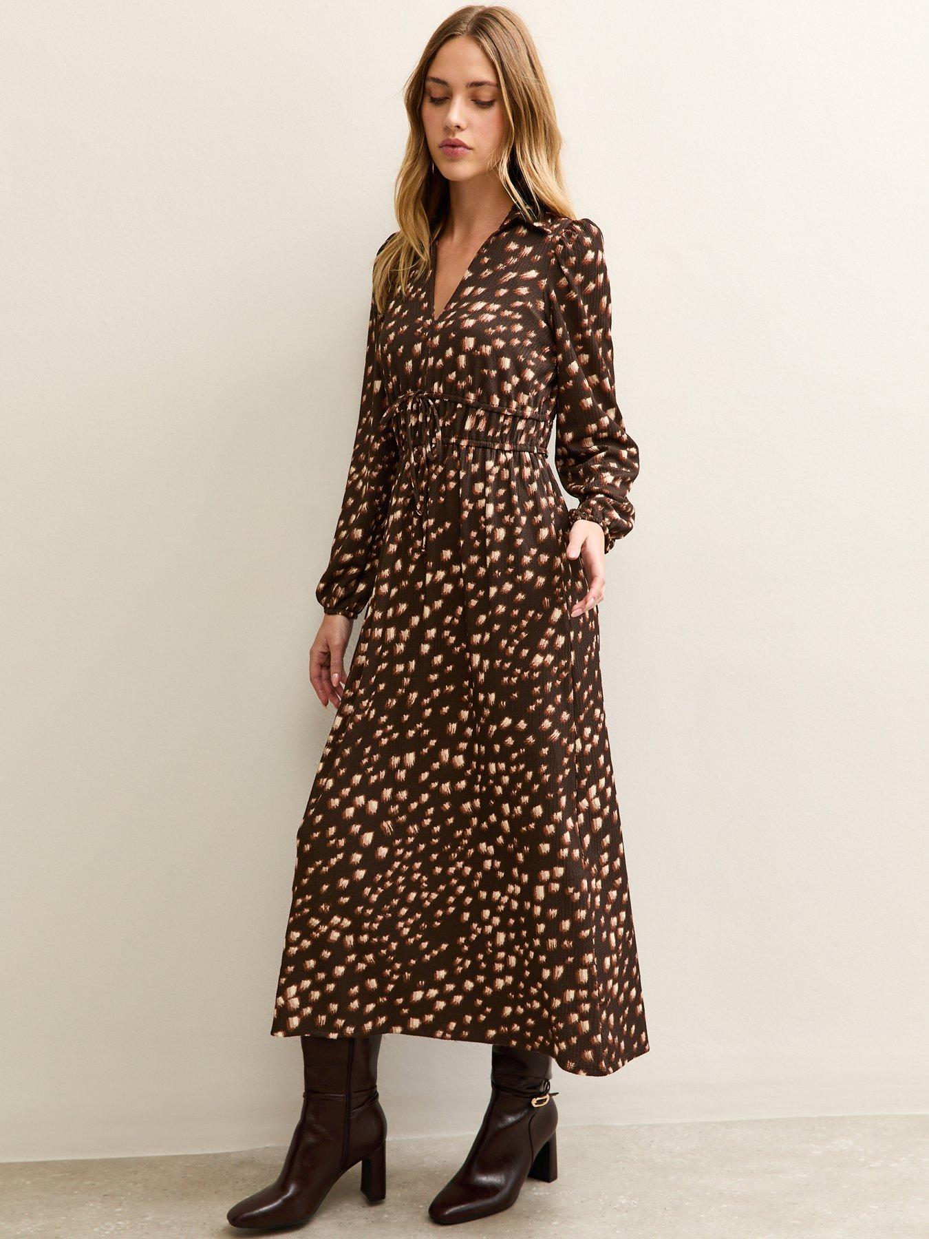 Image 3 of 5 of New Look Brown Crinkle Texture Printed Midi Shirt Dress