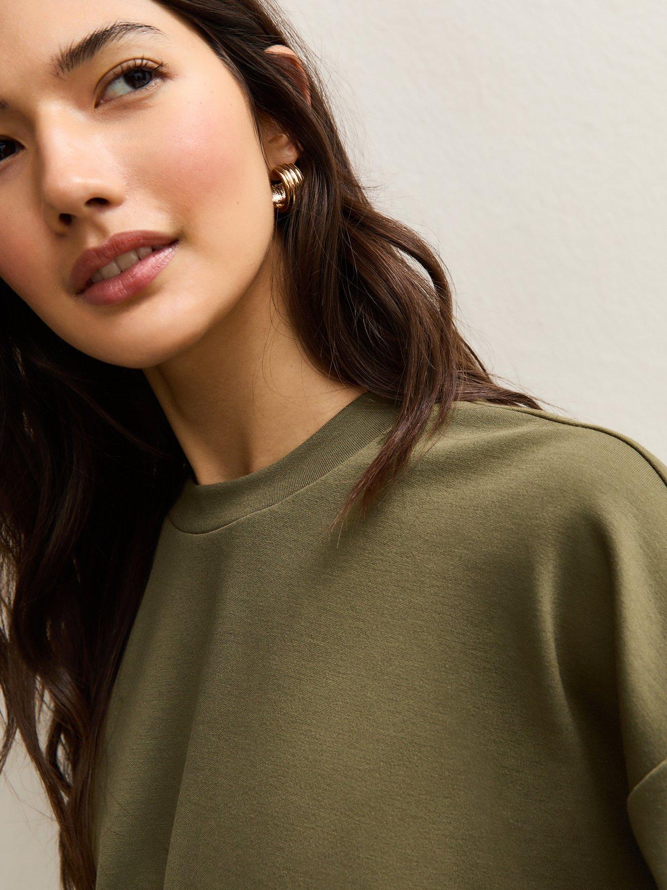 Image 4 of 5 of New Look Dark Khaki Bubble Hem Sweatshirt
