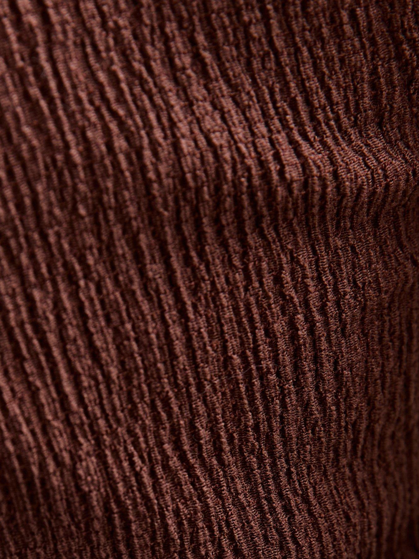Image 6 of 6 of New Look Textured Jersey Ruched Tank Top - Brown&nbsp;