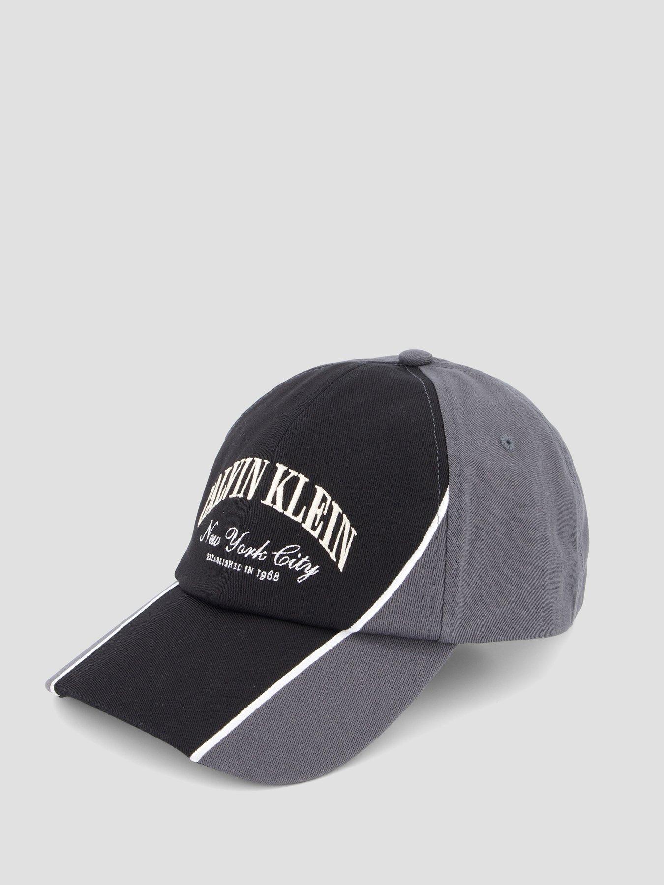 Image 2 of 4 of Calvin Klein Two Tone Seasonal Graphic Cap - Black