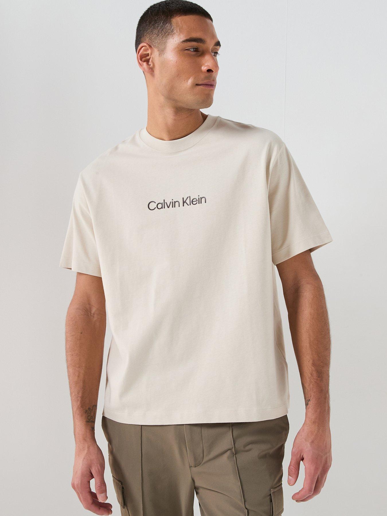 calvin-klein-relaxed-fit-central-logo-t-shirt-light-beige