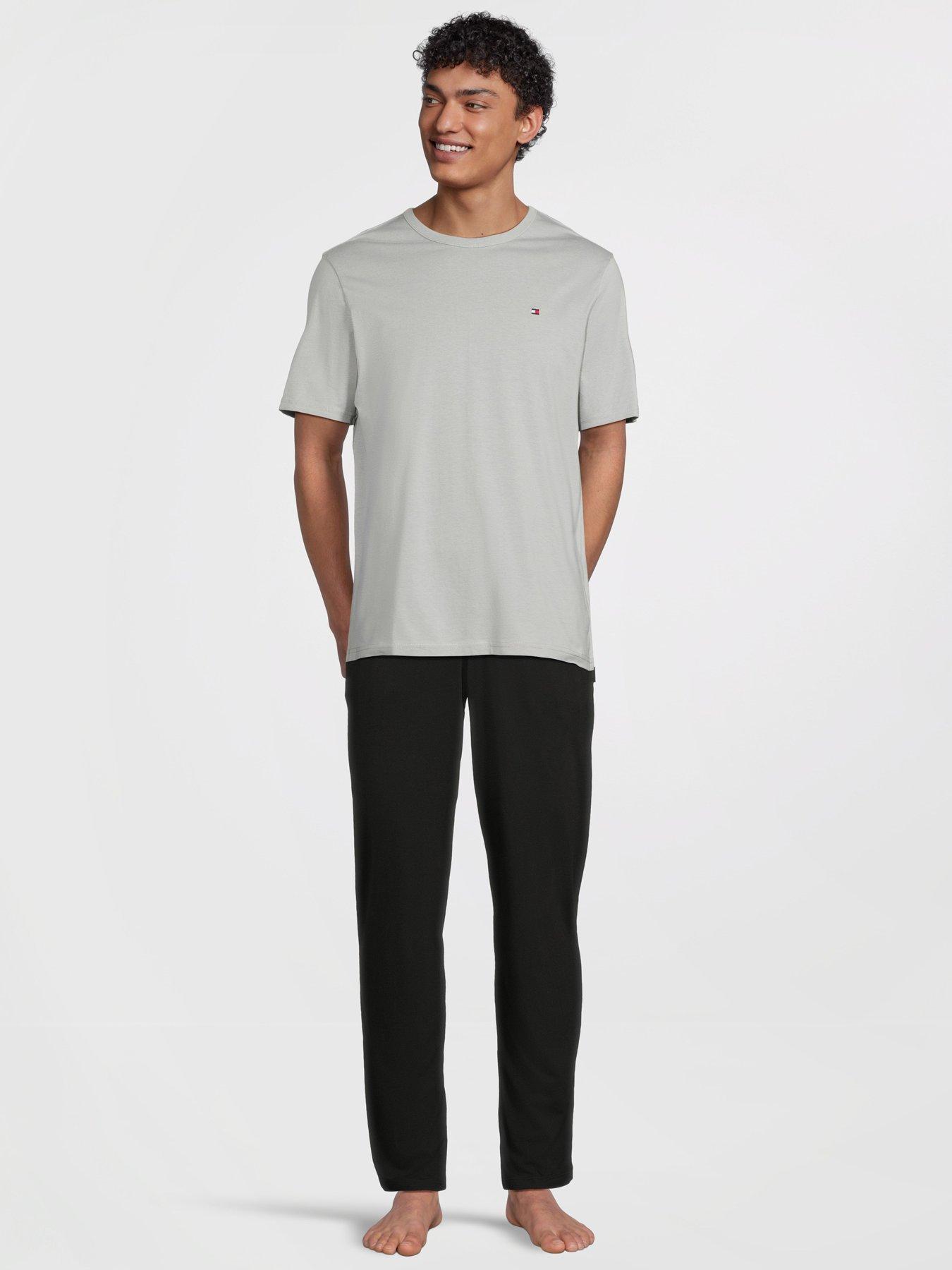 Image 4 of 5 of Tommy Hilfiger 3 Pack Essential T-Shirt - Assorted