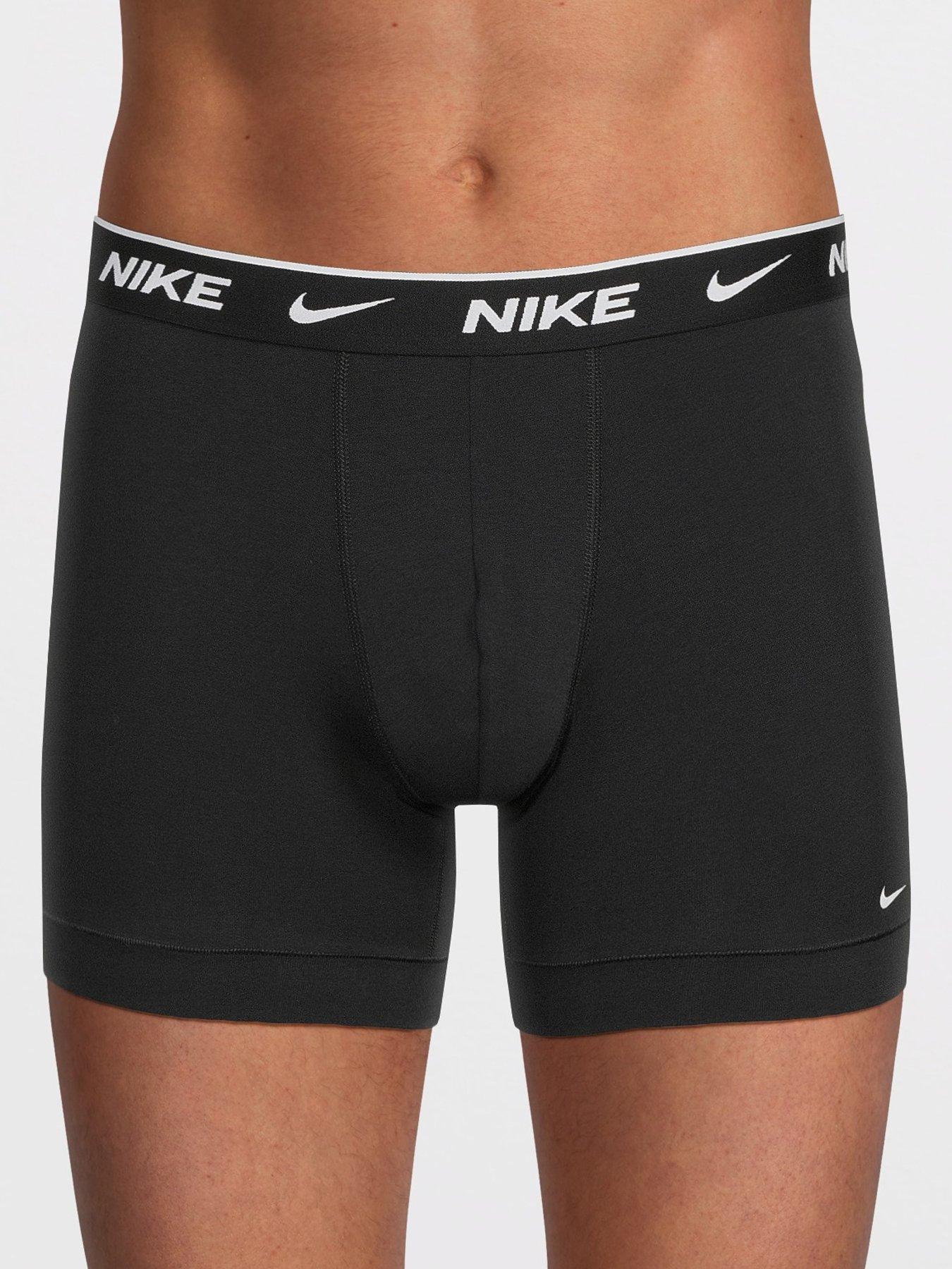 Image 2 of 4 of Nike Cotton Stretch 5 Pack Boxer Brief - Black