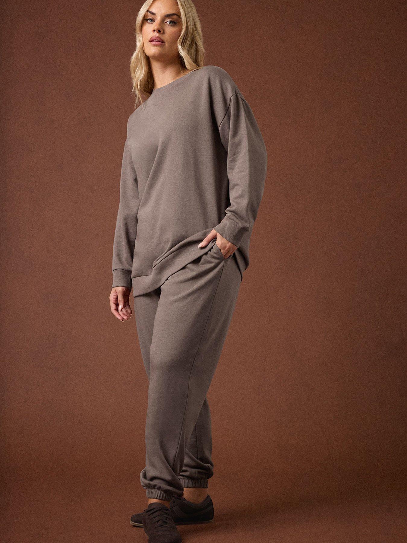 Image 1 of 4 of Yours Curve Basic Sweatshirt - Brown