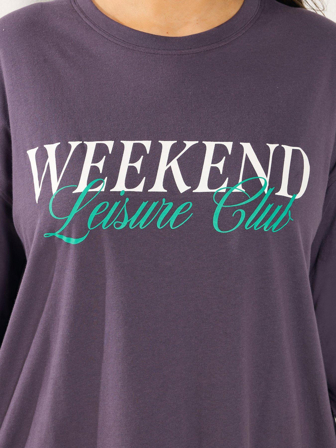 Image 4 of 4 of Yours Curve Long Sleeve Weekend T-Shirt - Purple