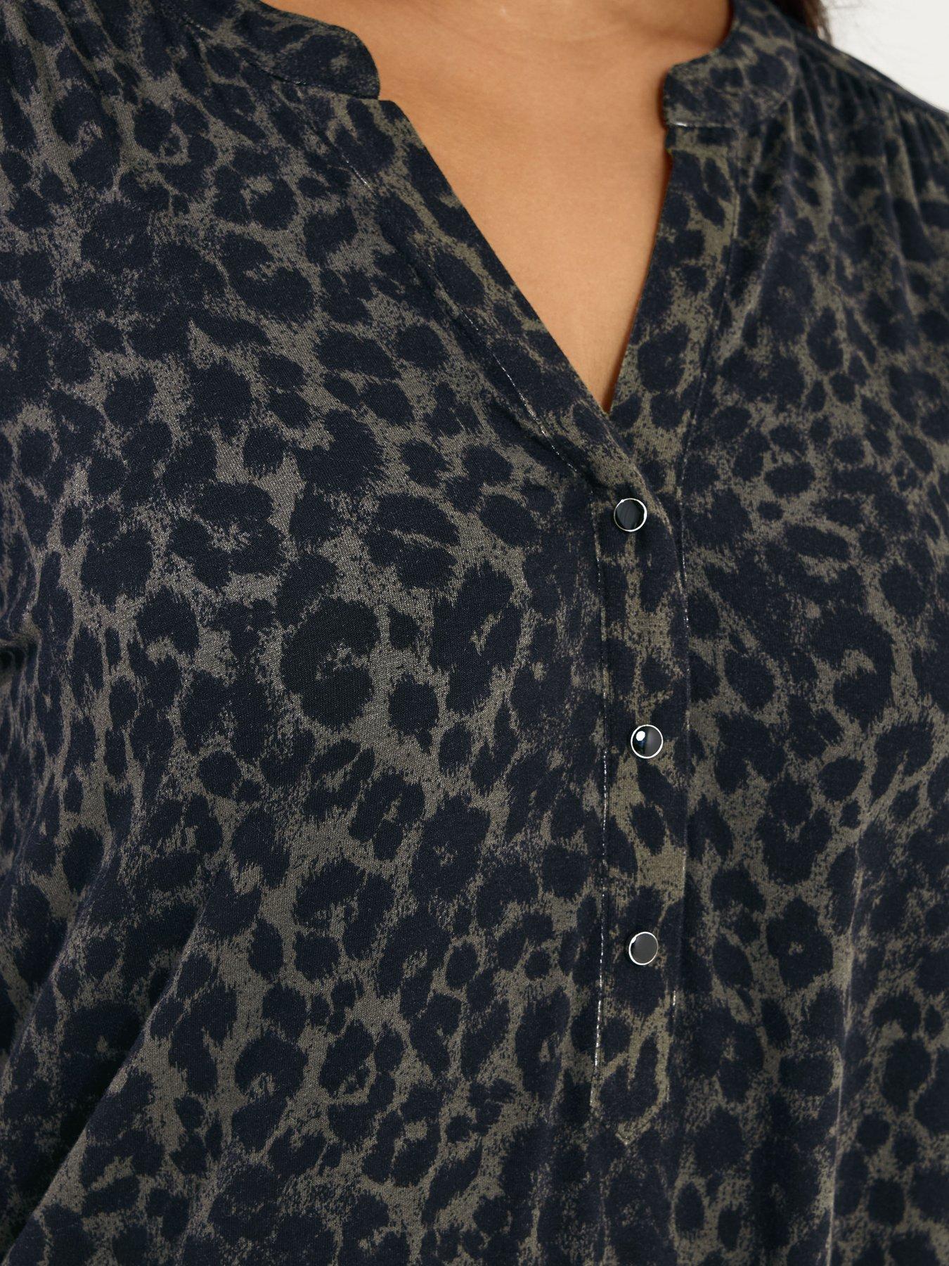  image of yours-curve-34-sleeve-placket-top-green