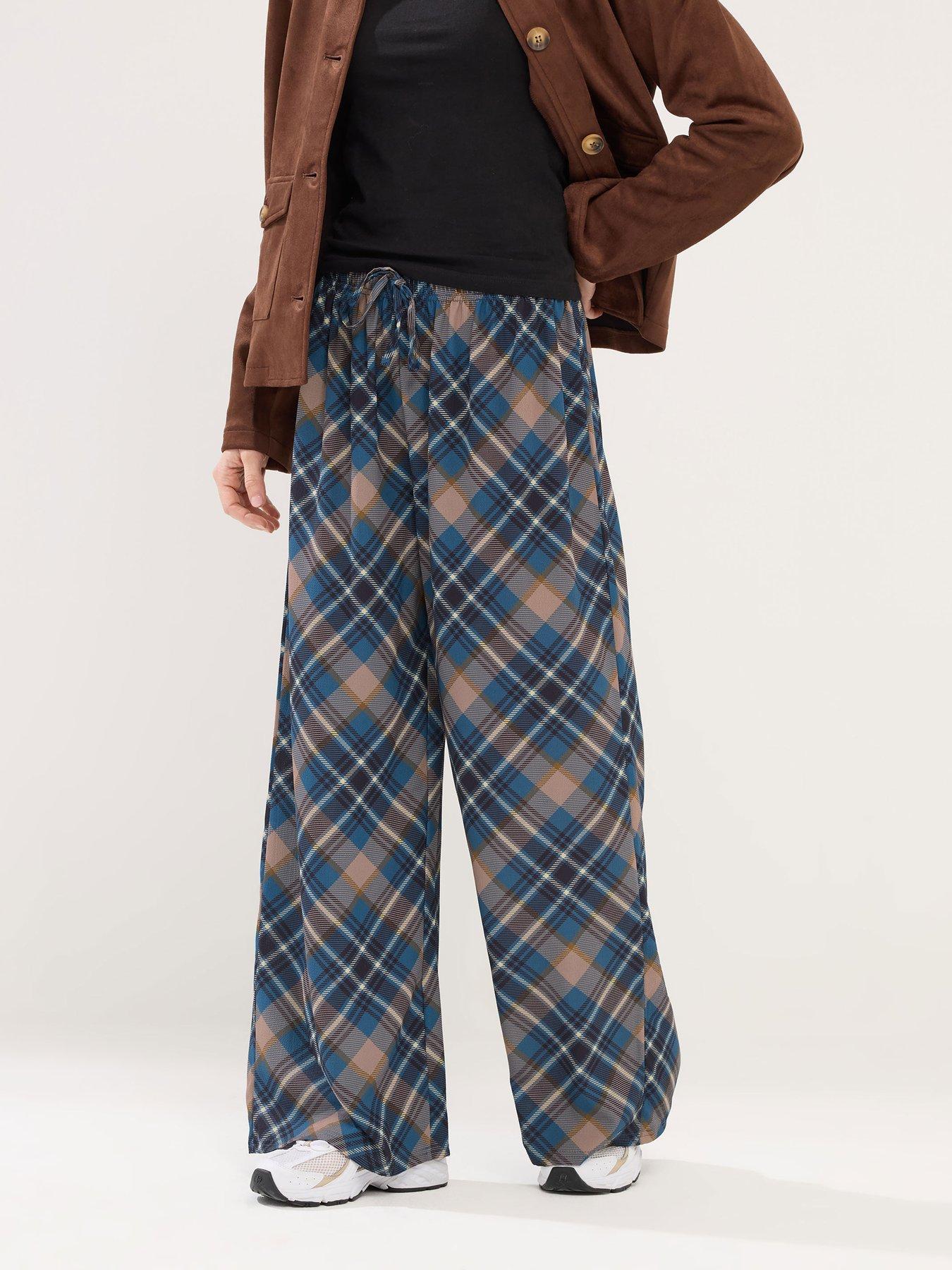 front image of pixiegirl-petite-check-wide-leg-trouser-blue